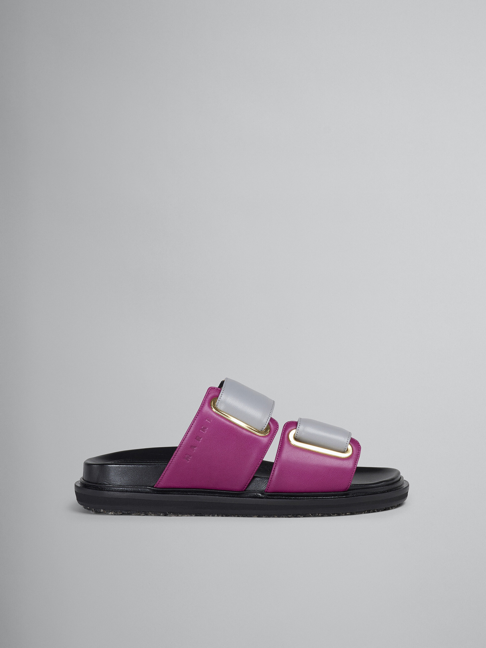 GREY AND FUCSHIA LEATHER FUSSBETT - 1