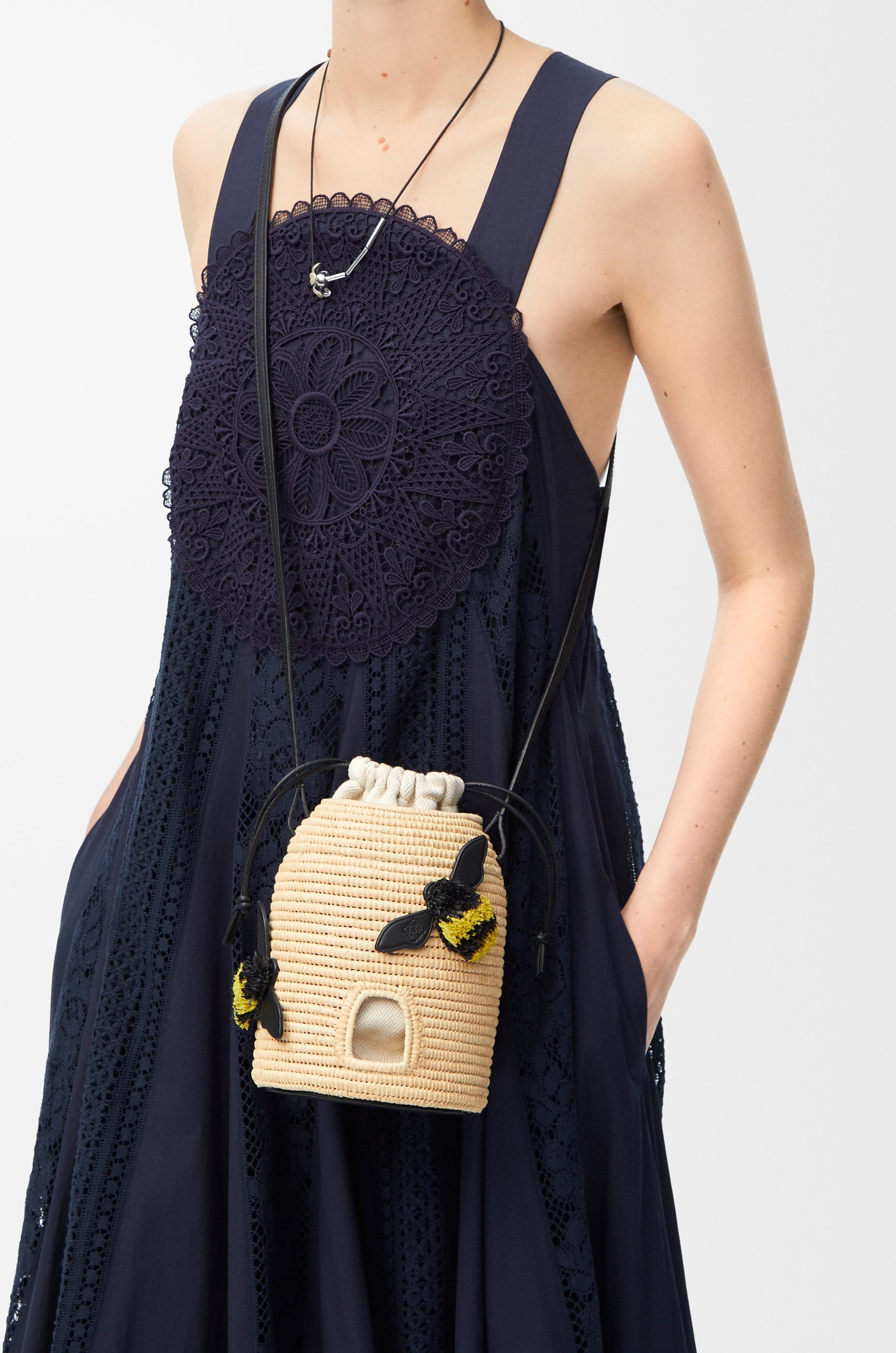 Beehive basket in raffia and calfskin - 3