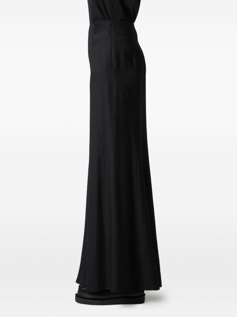 diagonal-cut long skirt 4