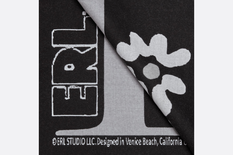 DIOR BY ERL Blanket 4