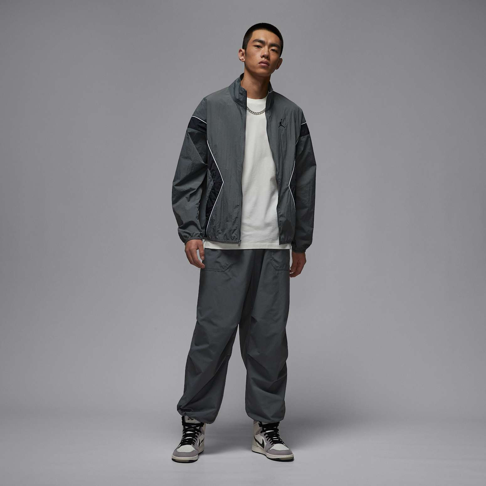 Air Jordan Brooklyn Draft Jacket 'Iron Grey Black'  IH2825-068 - 3