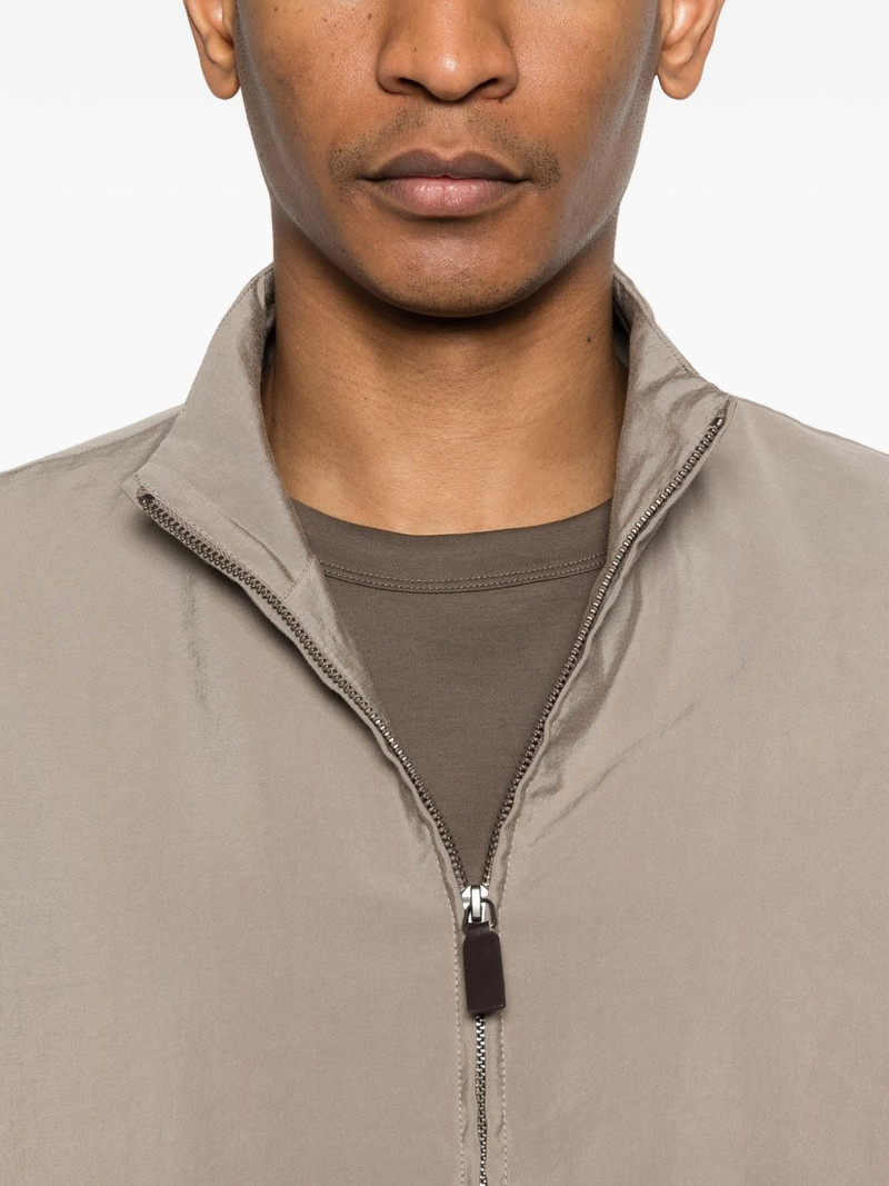 zip-up jacket 5
