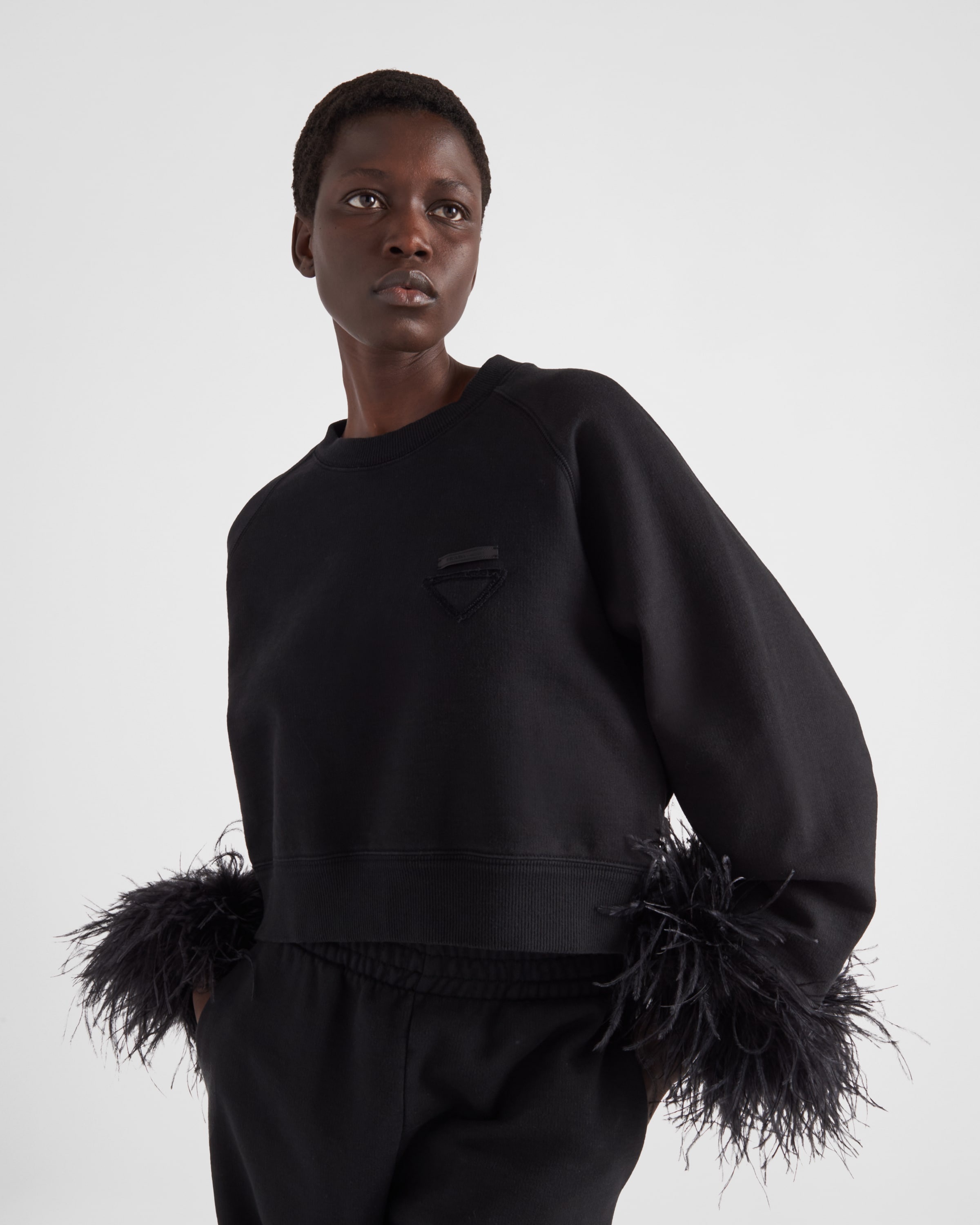 Crew-neck sweatshirt with feather trim - 4
