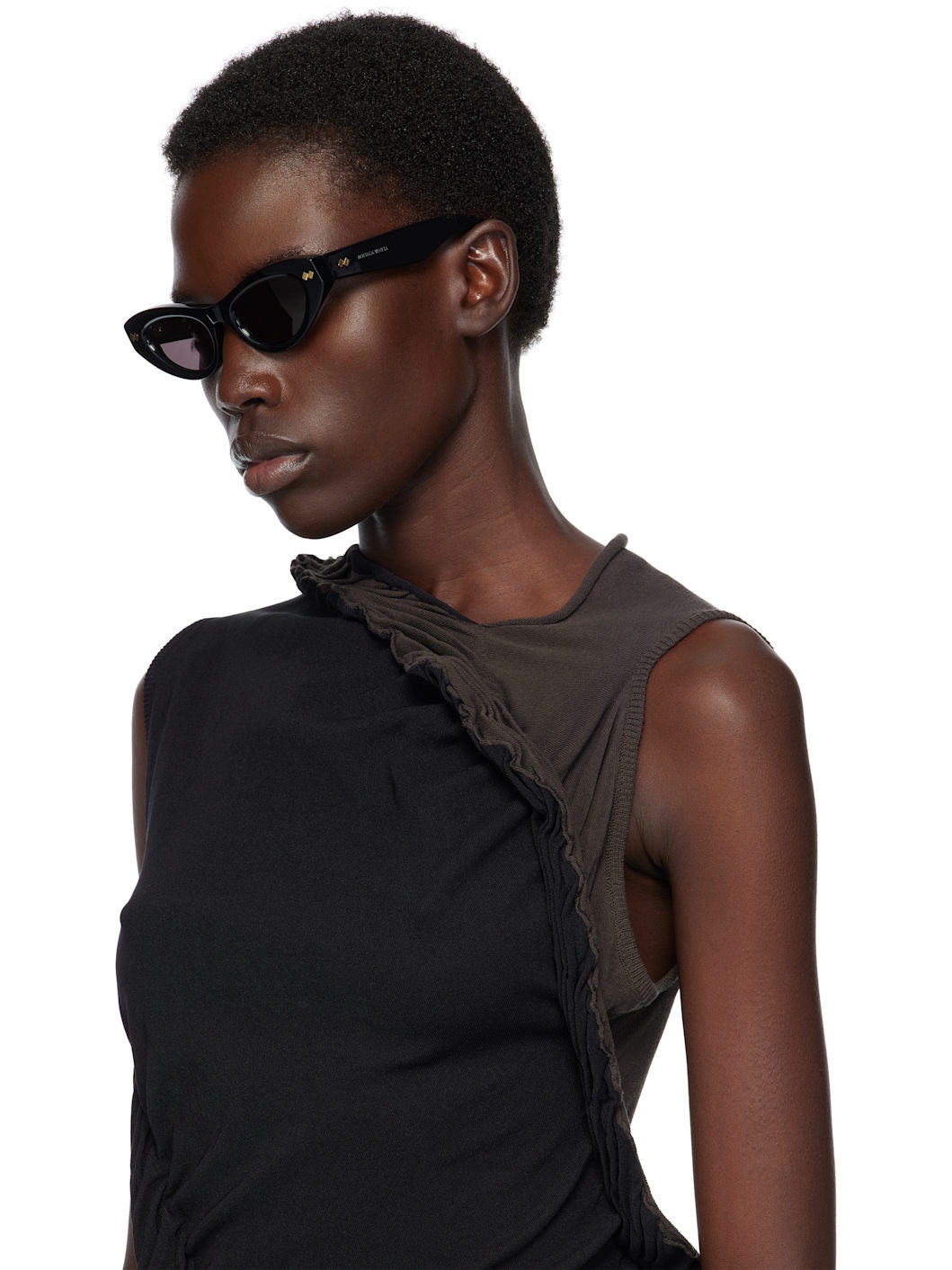 Black Bold Ribbon Stud Cat Eye Sunglasses - 4