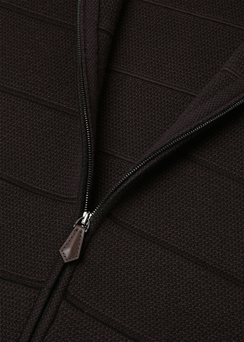 The Gift of Kings® Vest 7
