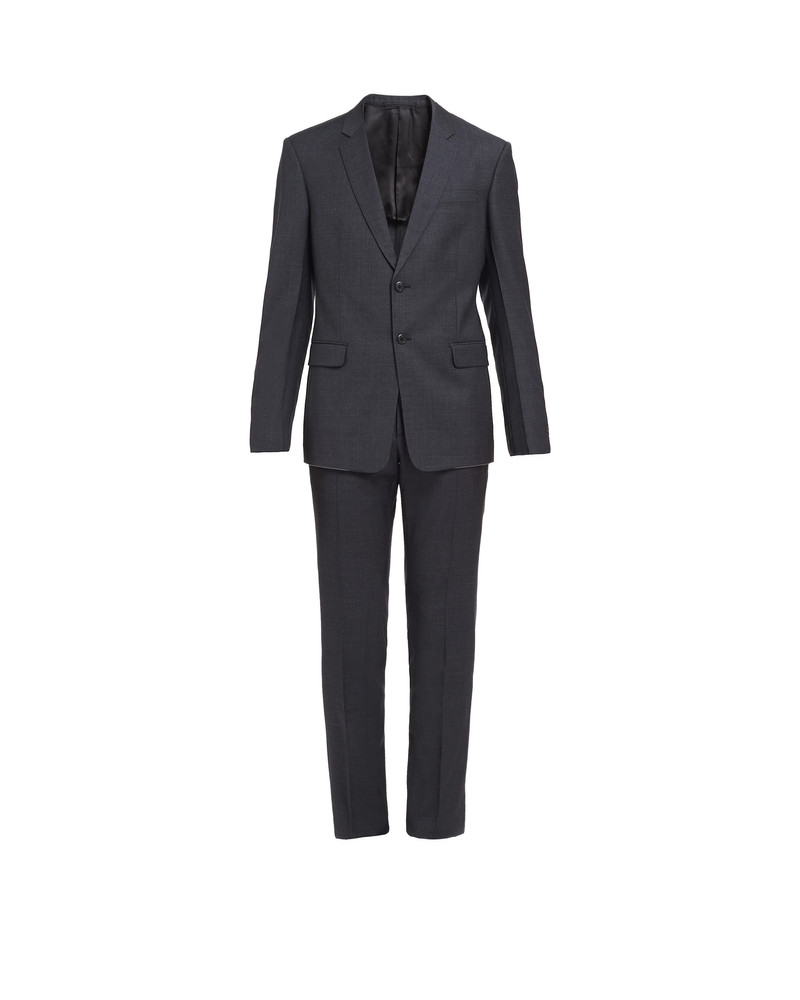 Single-breasted wool suit 1