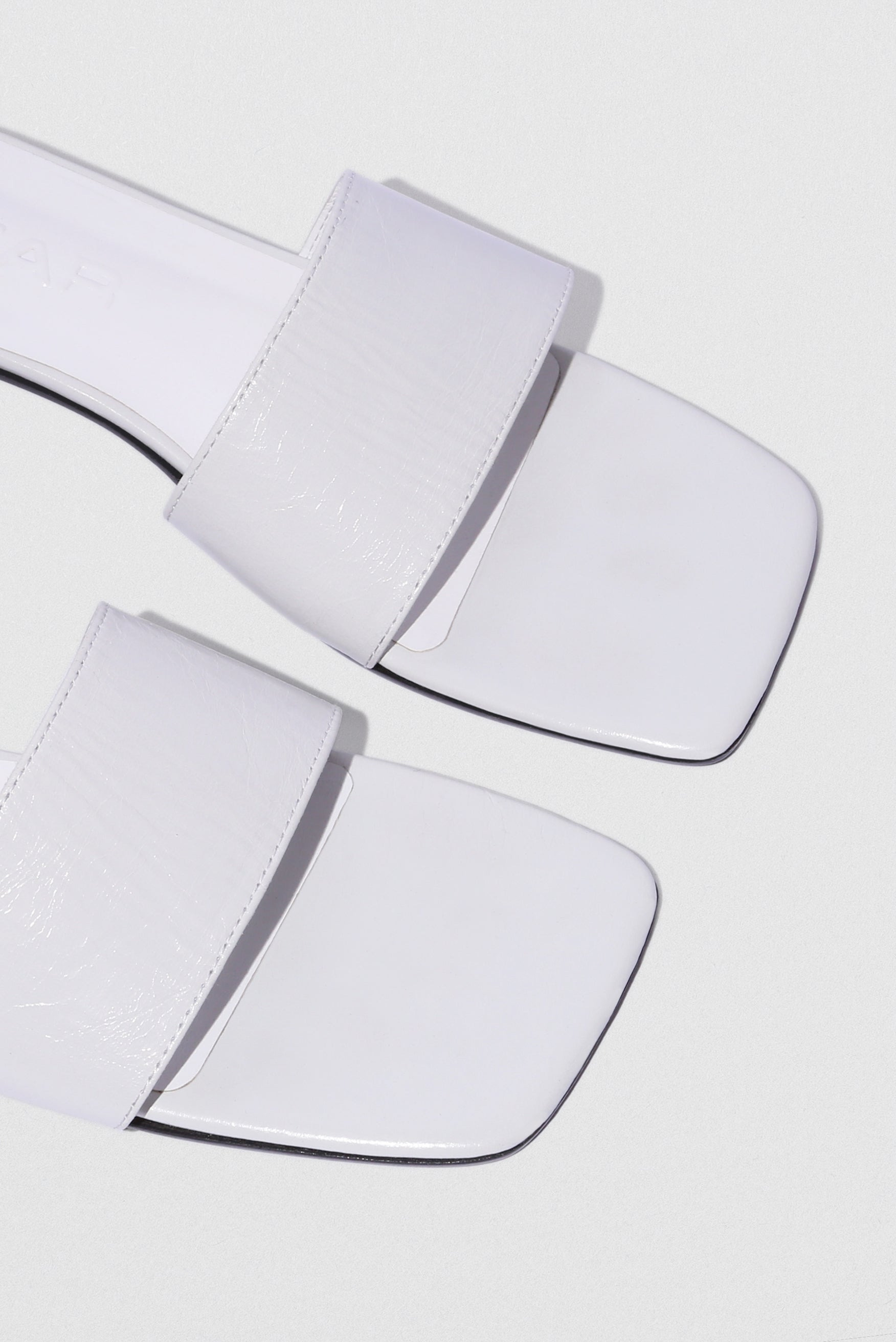 Ceni Burrata Creased Calf Leather Slip-On - 3