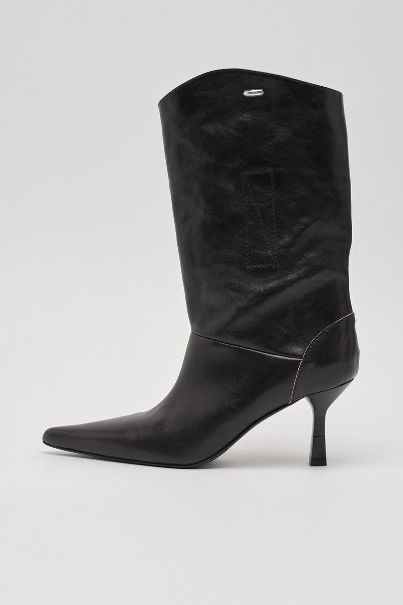 Envelope Boot Top Dyed Black Leather 1