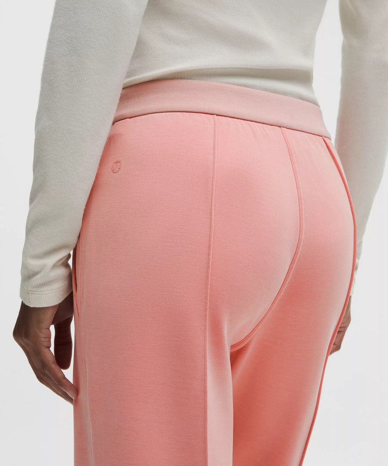 Softstreme Classic-Fit High-Rise Jogger 5