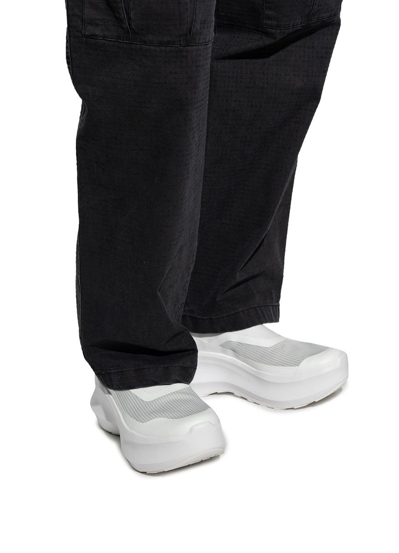 Comme Des Garçons Comme des Garcons x Salomon outlook