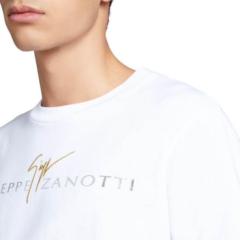 Giuseppe Zanotti Lr-55 outlook