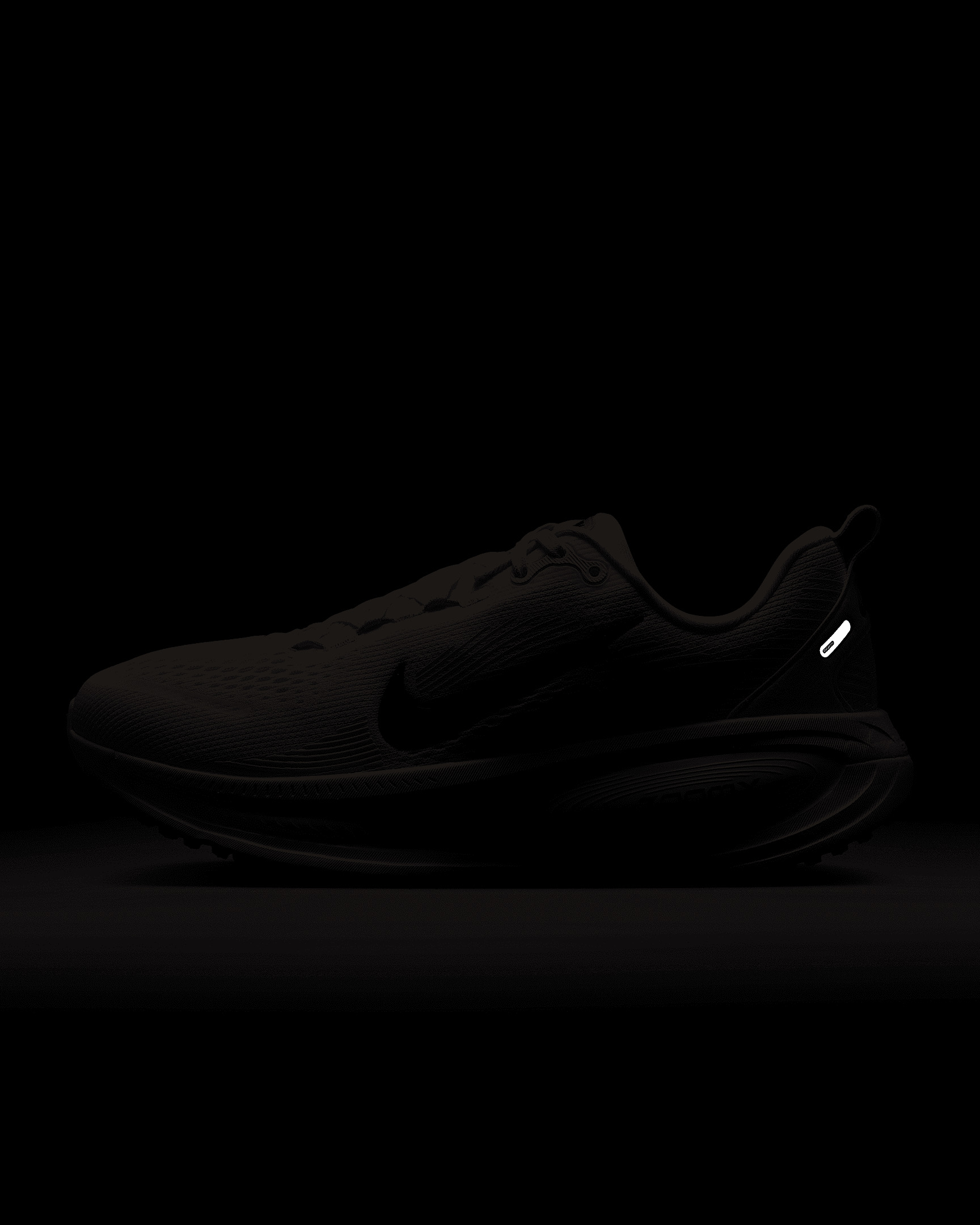 Nike Vomero 18 Women's Road Running Shoes - 10