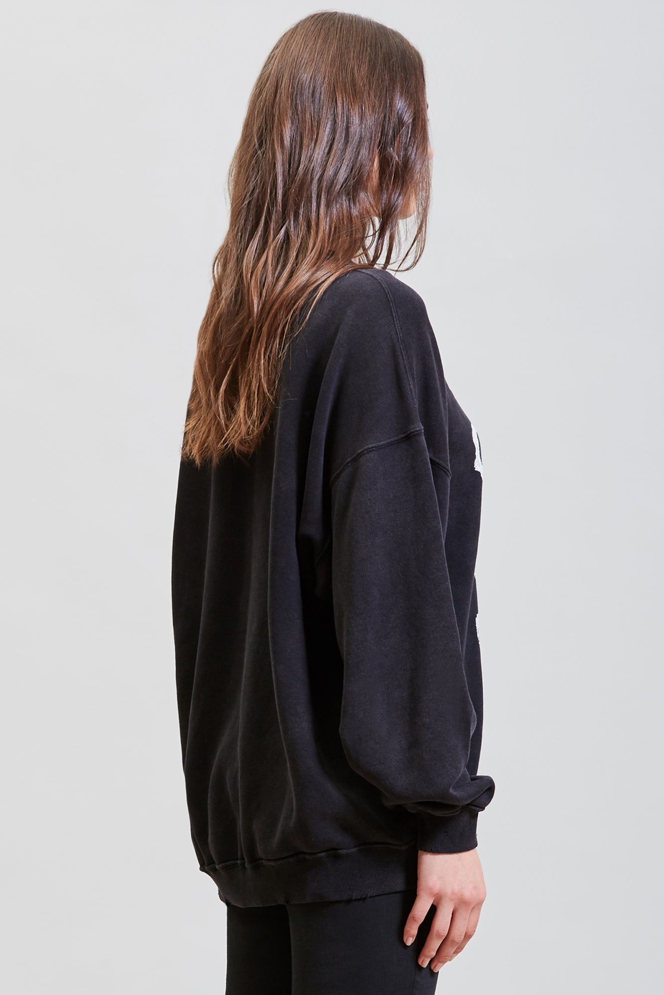 GIRLS GIRLS OVERSIZED CREWNECK - ACID BLACK | R13 - 5