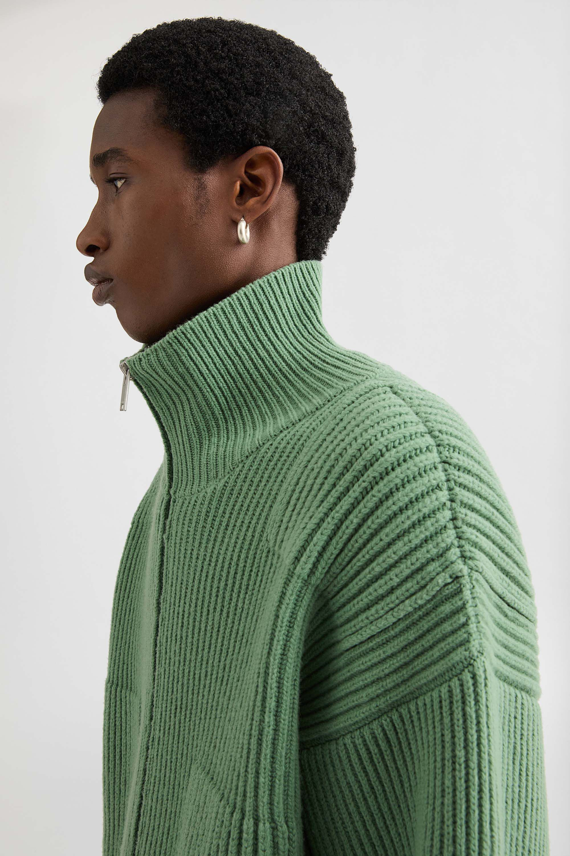 Wool Zip-Up Cardigan - 6