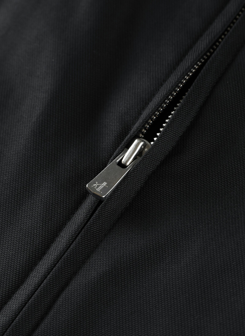 7.0 JACKET RIGHT (BLACK) 8