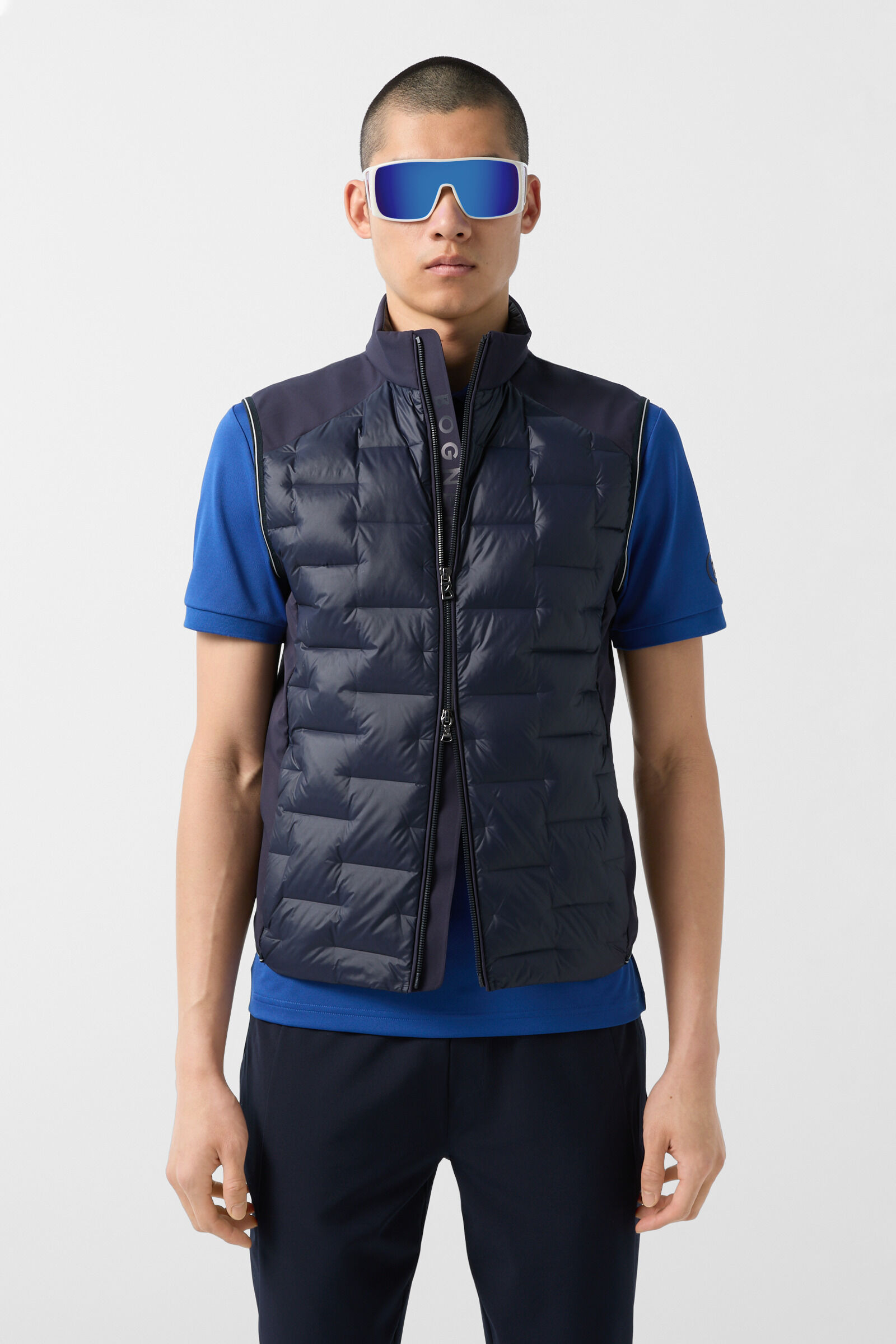 Dallin lightweight down vest in Navy blue - 2