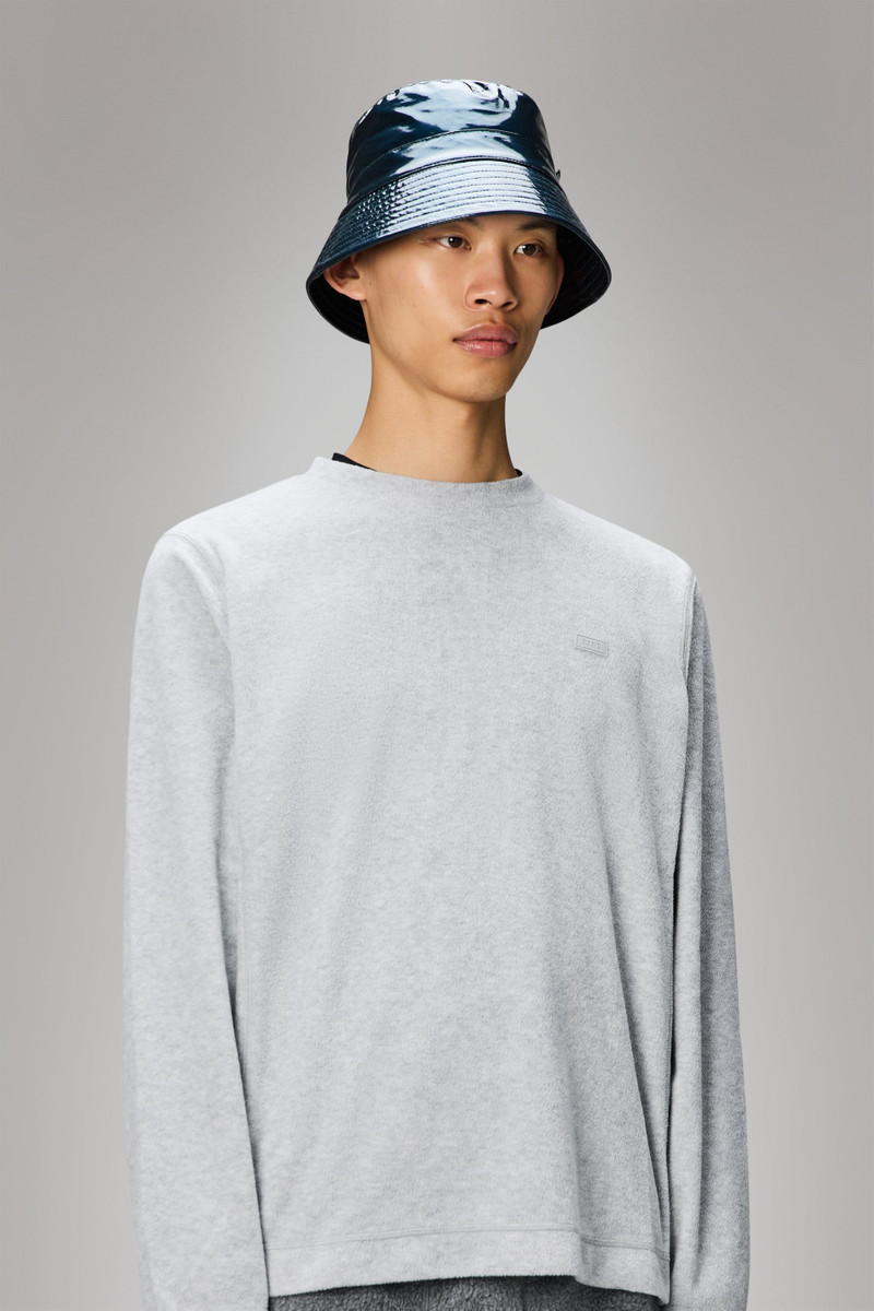 RAINS Bucket Hat outlook