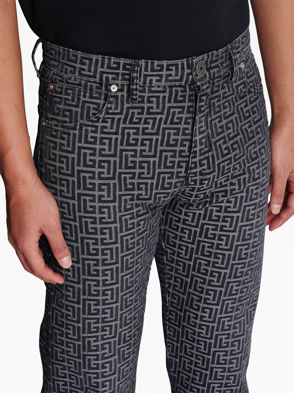 【Balmain】JACQUARD MONOGRAM STRAIGHT DENIM PANTS◆BH1MI040D Balmain monogram-jacquard straight-leg Jeans | Blue | FARFETCH