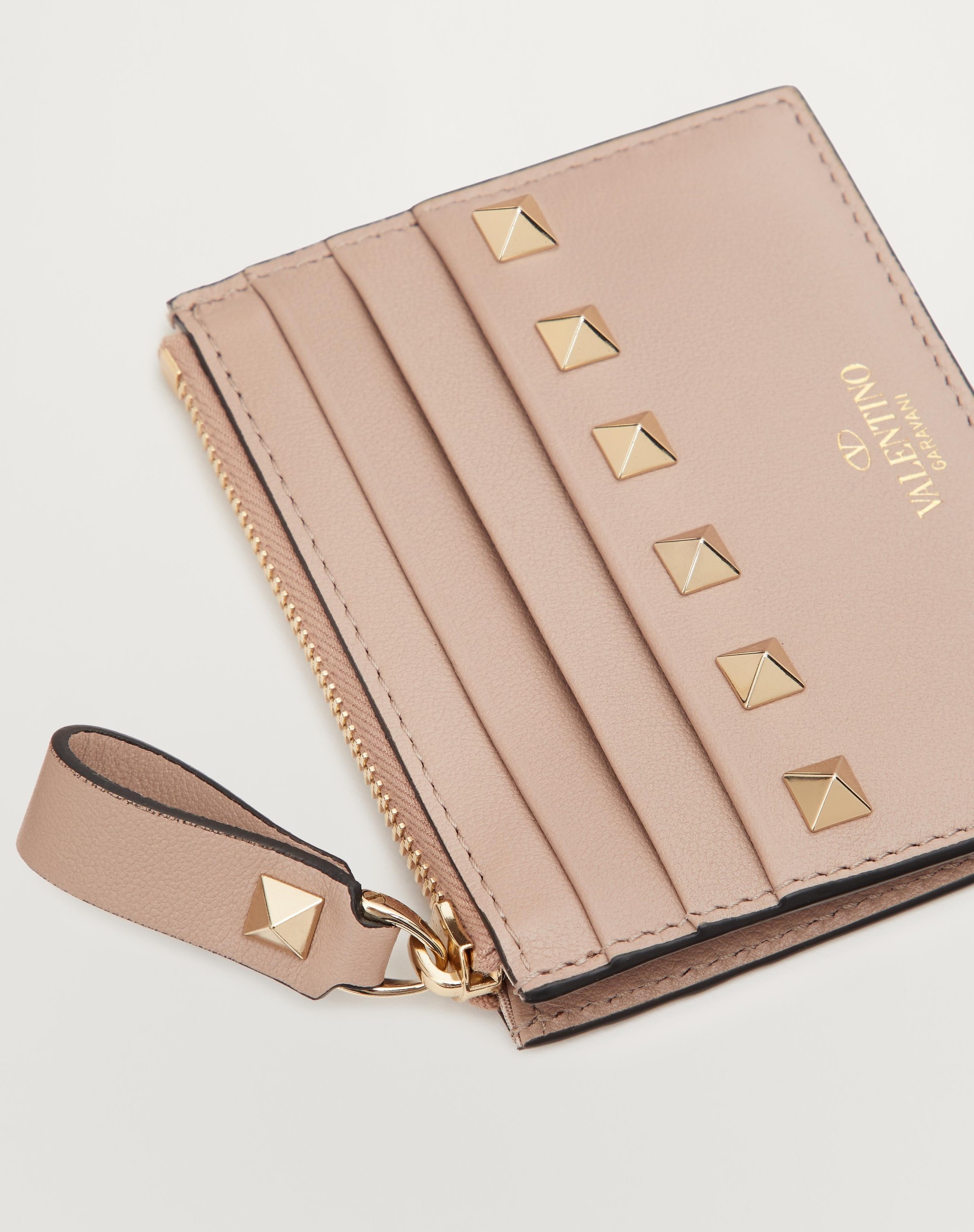 ROCKSTUD CALFSKIN CARDHOLDER WITH ZIPPER - 2