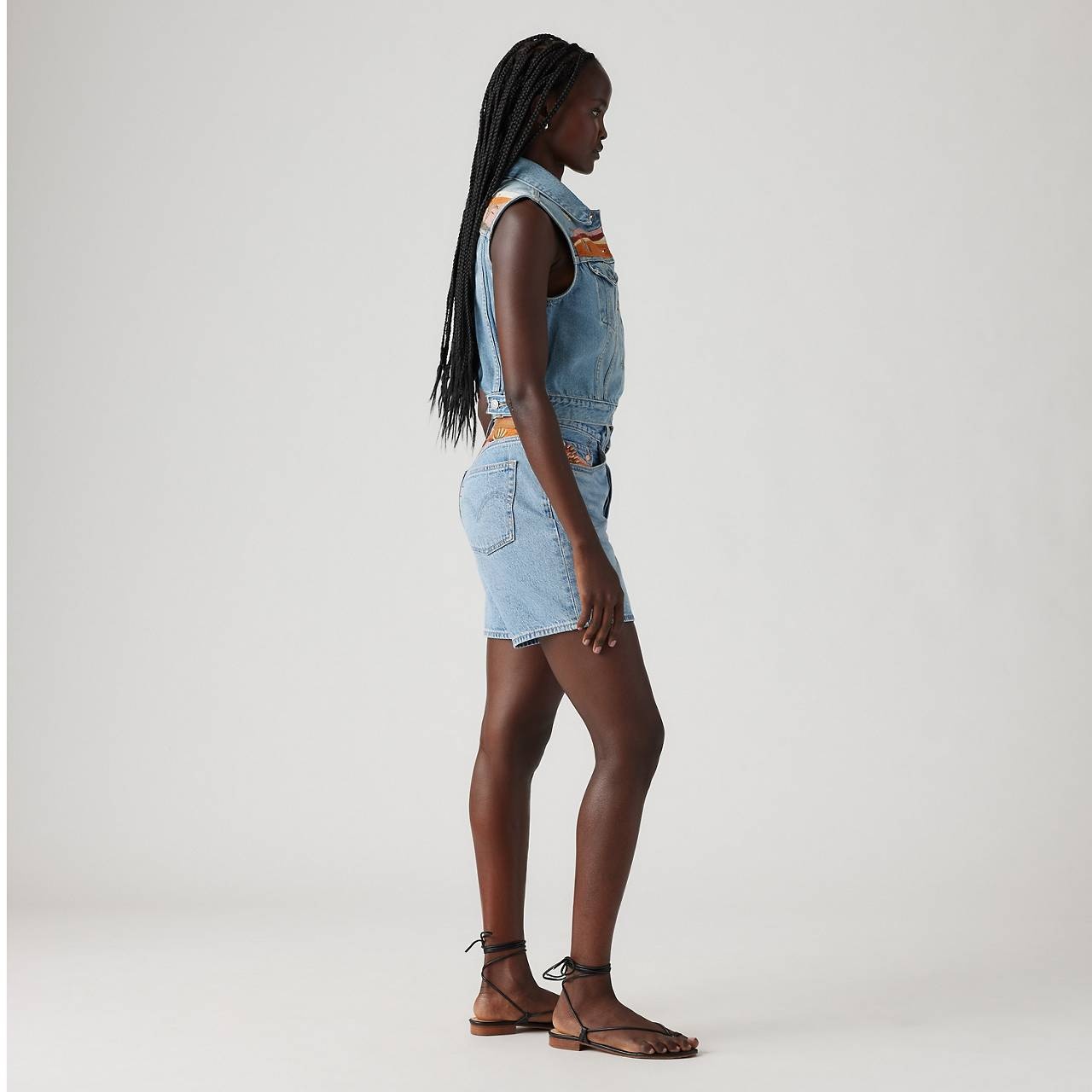 501® ORIGINAL FIT HIGH RISE MID-THIGH LIGHTWEIGHT WOMEN'S SHORTS - 6