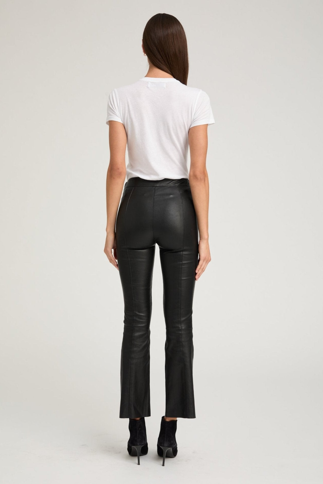 BLACK LEATHER ANKLE FLARE PANTS WITH PRINCESS SEAMS - 4