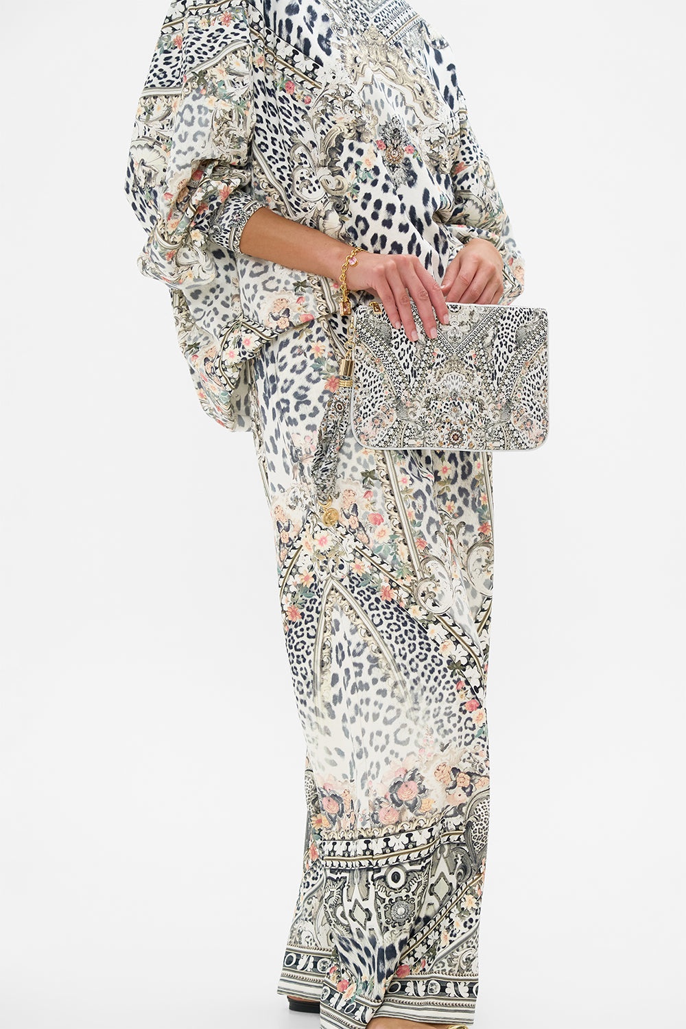 SCARF CLUTCH - 5