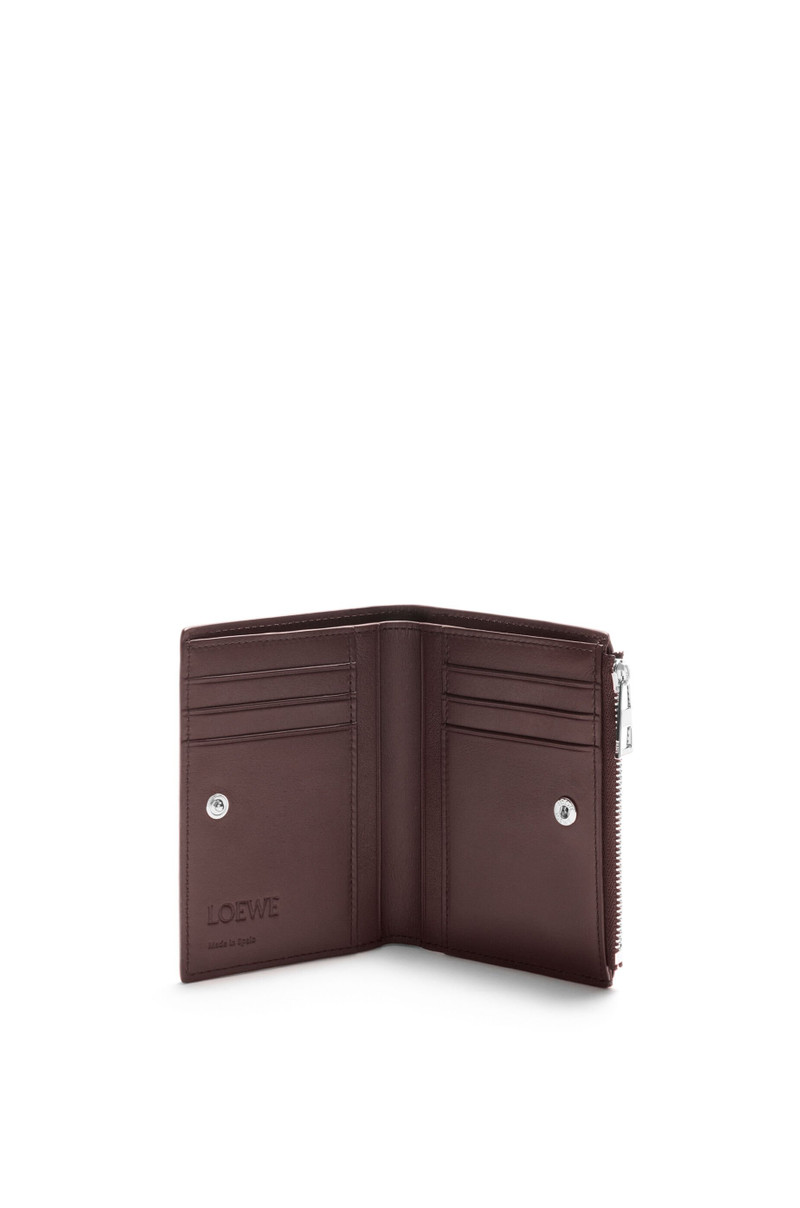 Loewe Slim compact wallet in deerskin outlook