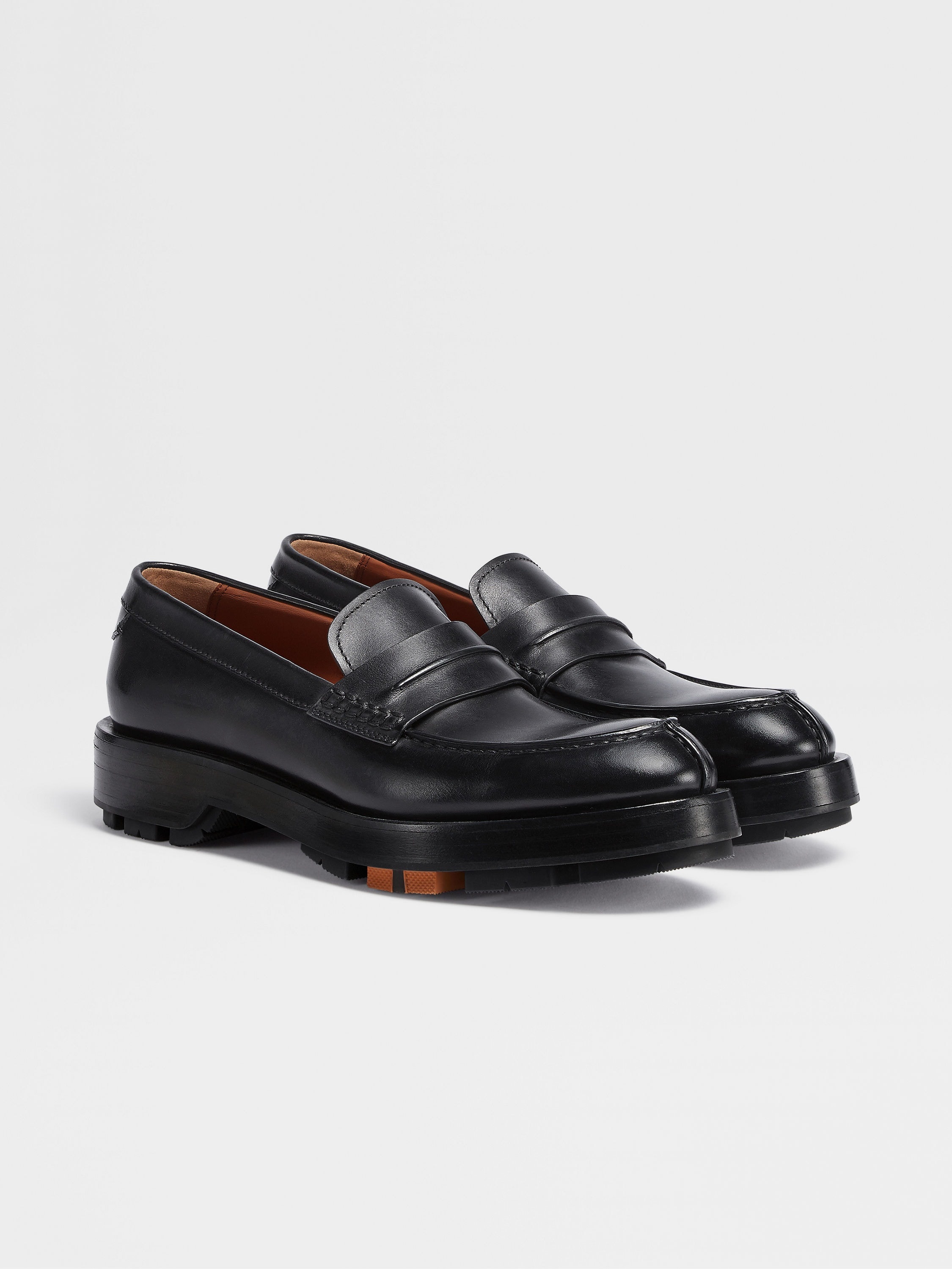 BLACK HAND-BUFFED LEATHER UDINE LOAFERS - 3