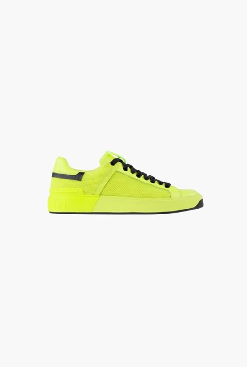 EXCLUSIVE - Smooth leather and yellow mesh B-Court sneakers 1