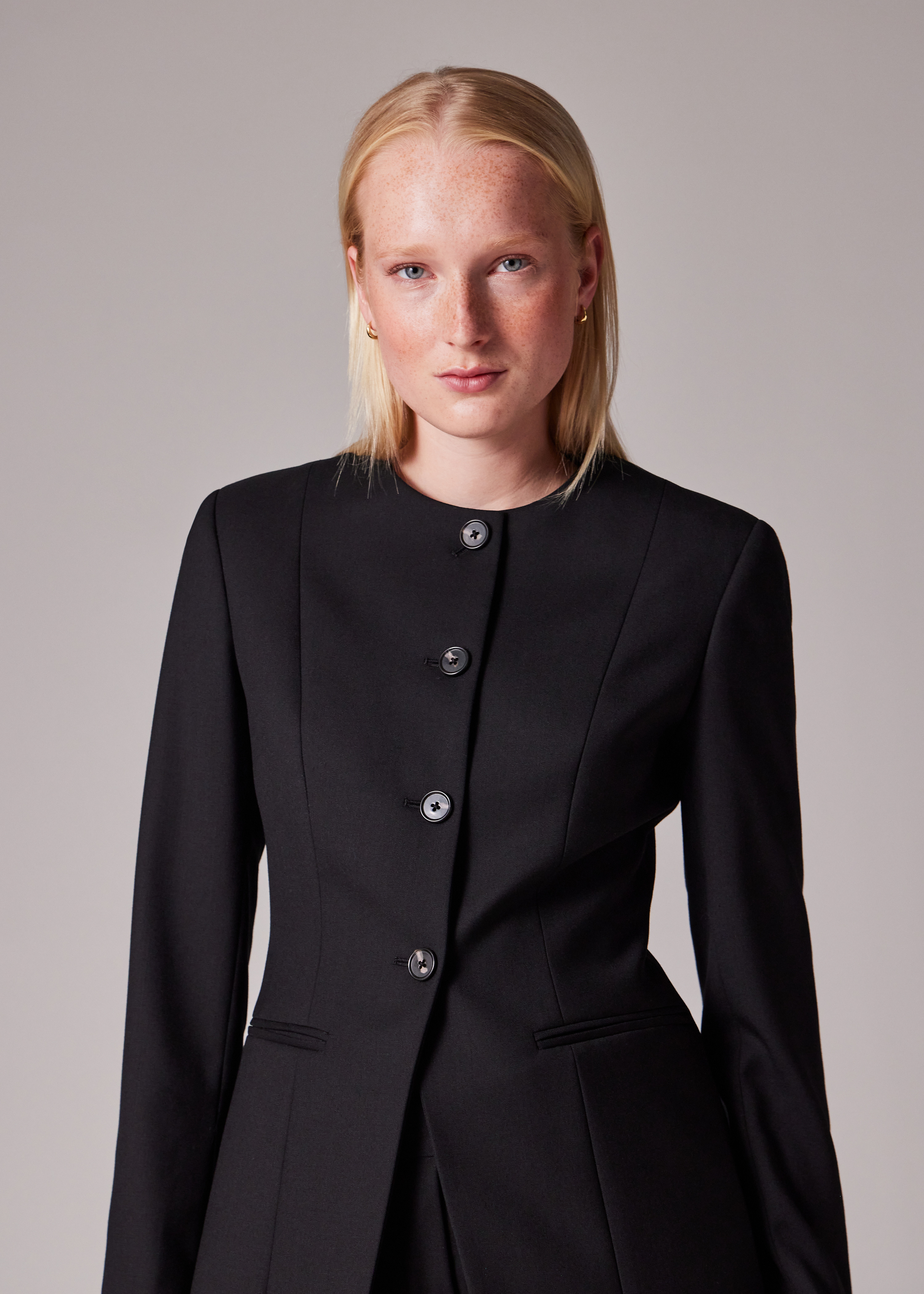 Women's A Suit To Travel In - Black Collarless Jacket Suit - 5