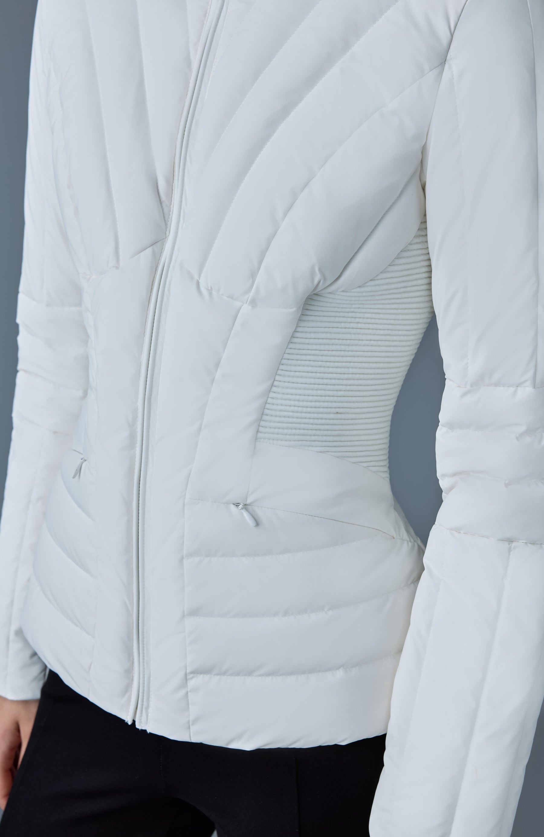 ALMA Smocked detail light down jacket - 5