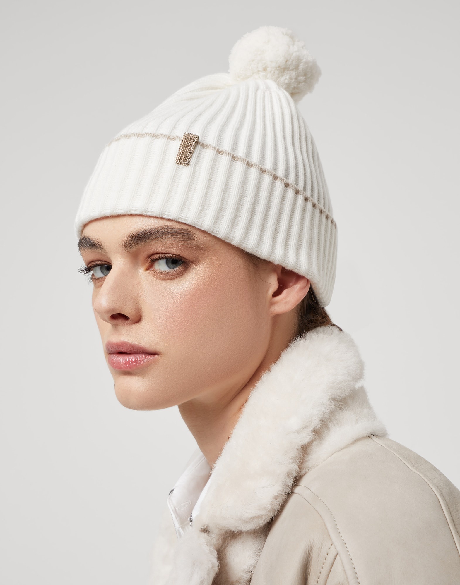 Cashmere rib knit beanie with pompom and monili - 3