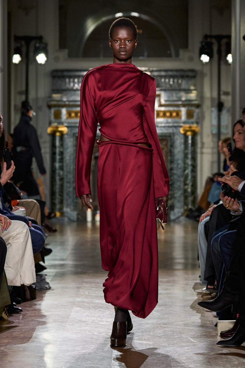 Victoria Beckham Padded Tube Detail Midi Dress In Oxblood - 1424WDR005829A- OXBLOOD-4 | REVERSIBLE
