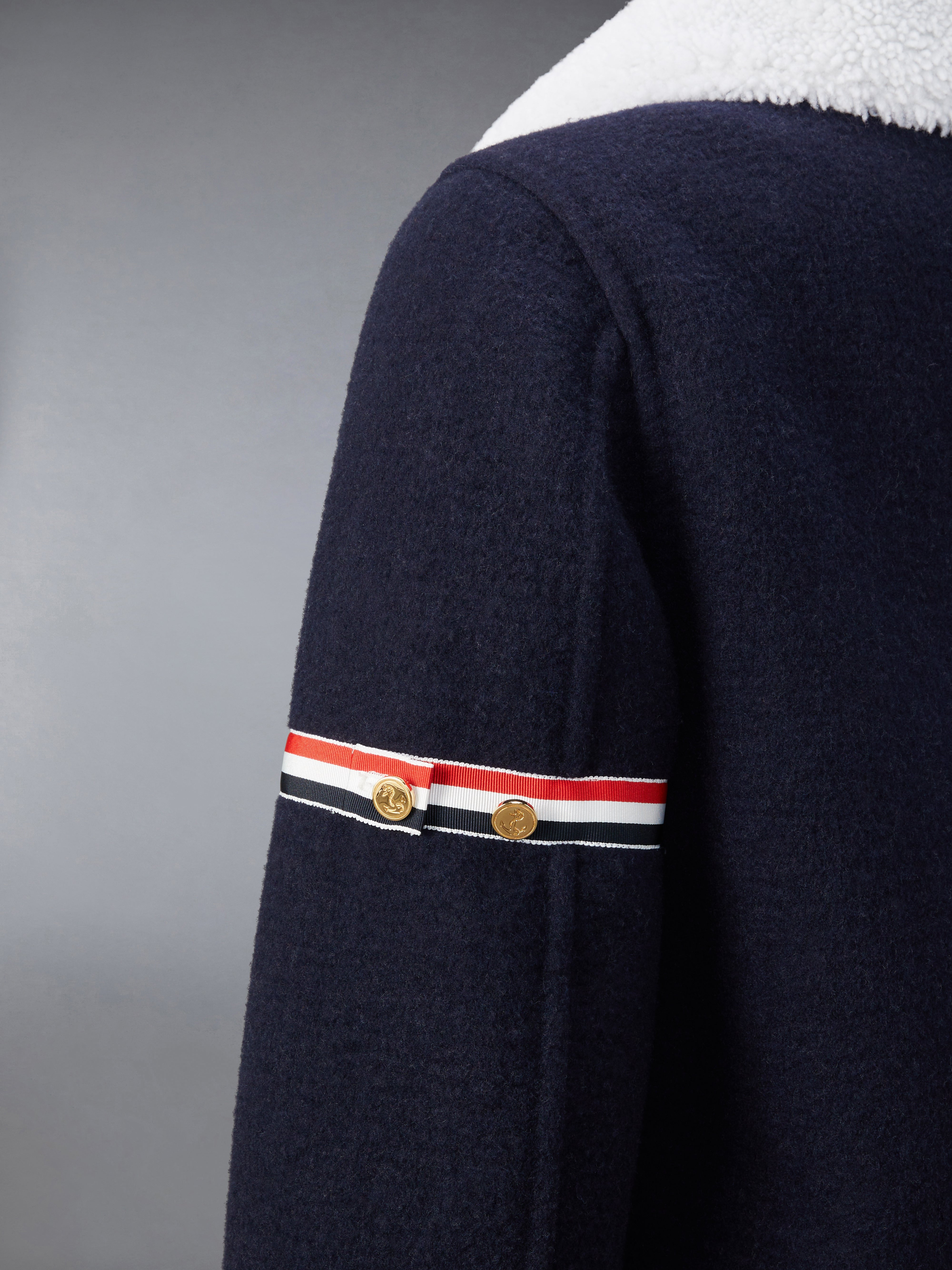 Wool Cashmere Armband Bell Sleeve Jacket With Shearling Collar - 7