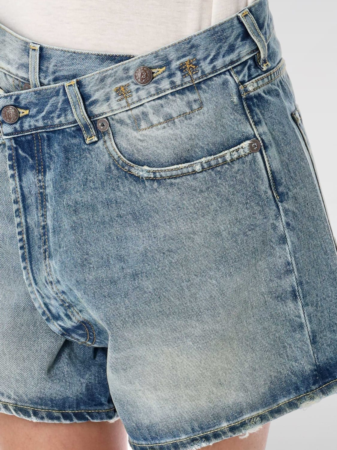 Short woman R13 - 3