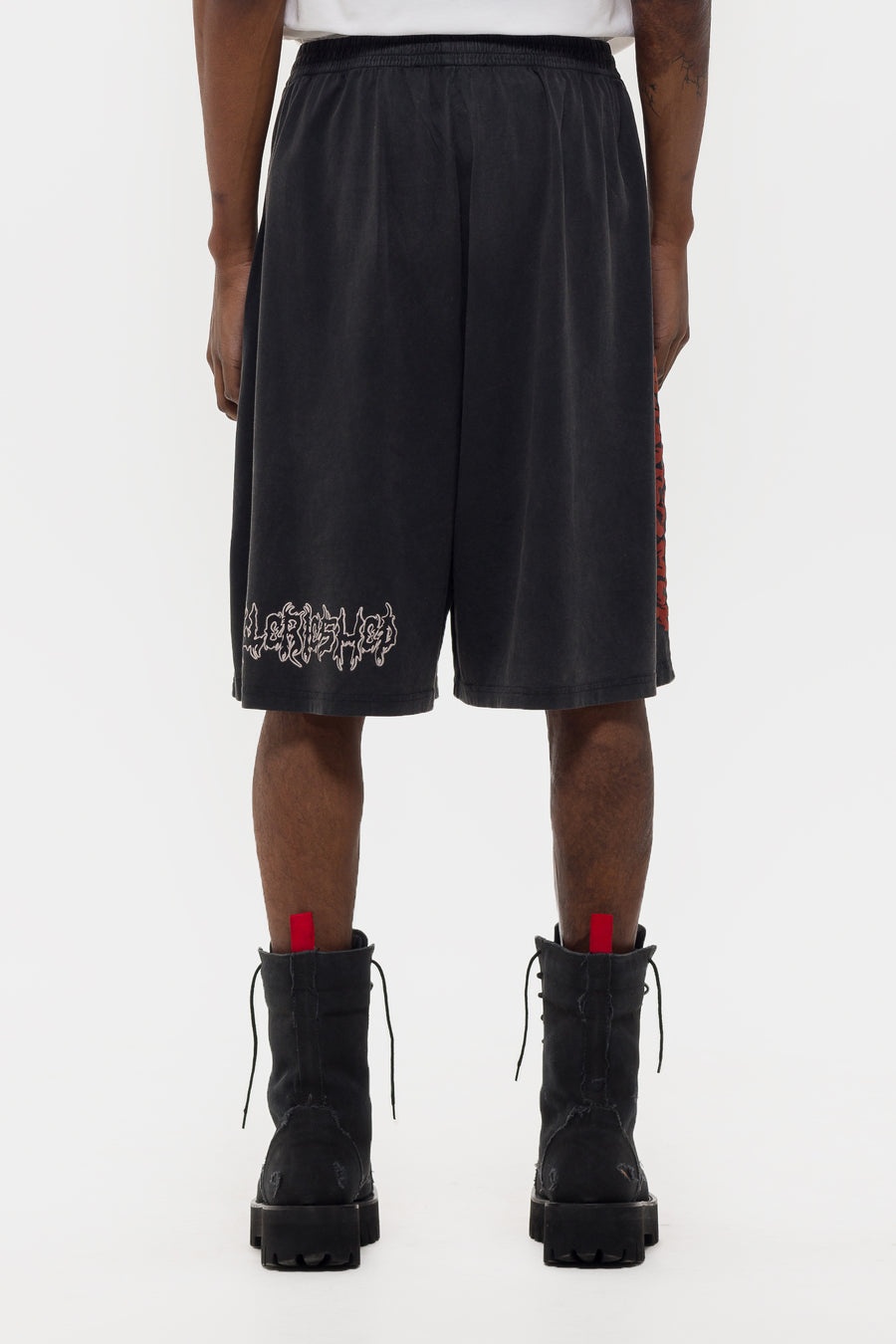 Telepresence Comfort Short in Faded Black - 3