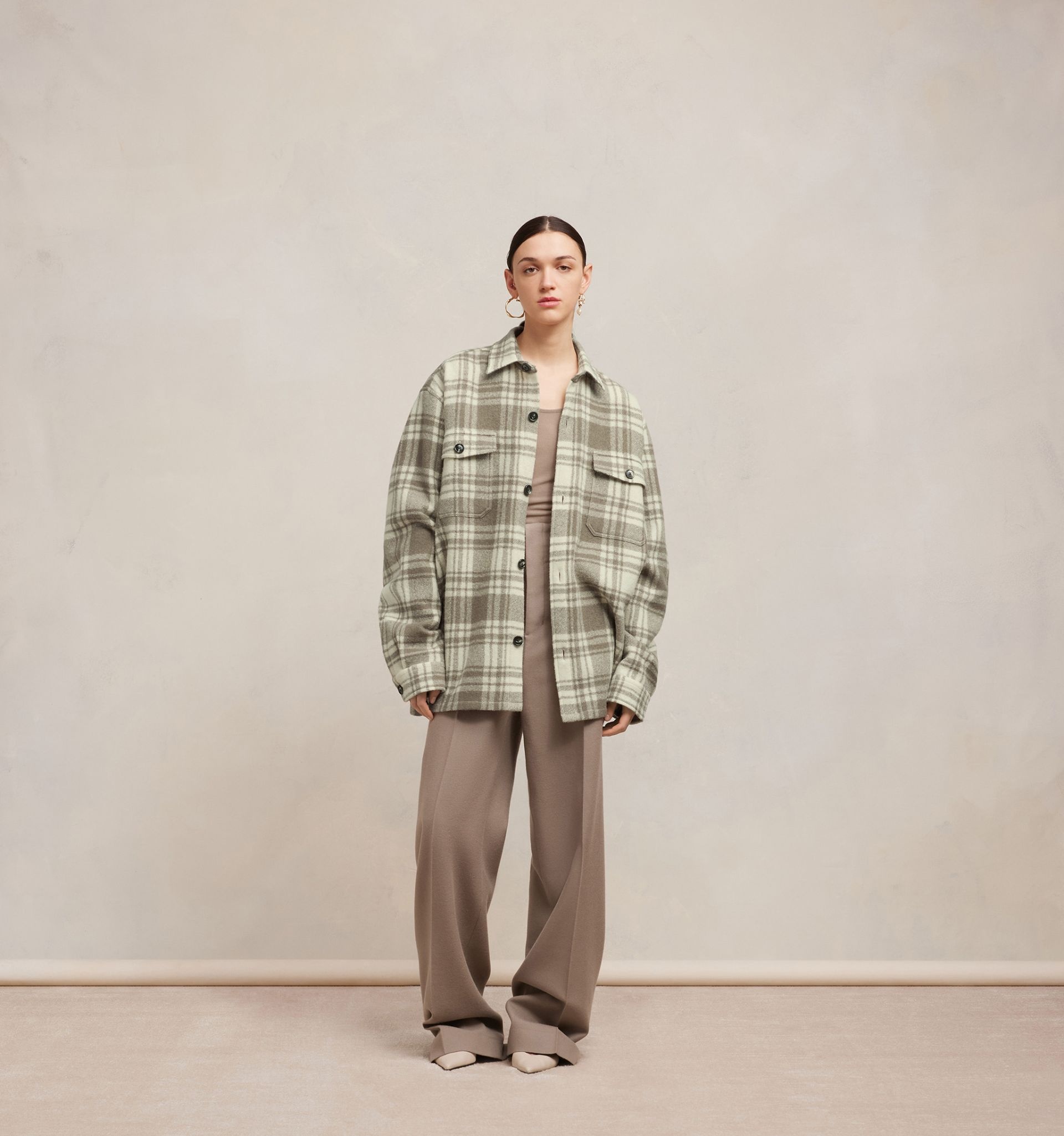 Oversize Overshirt With Chest Pockets - 4