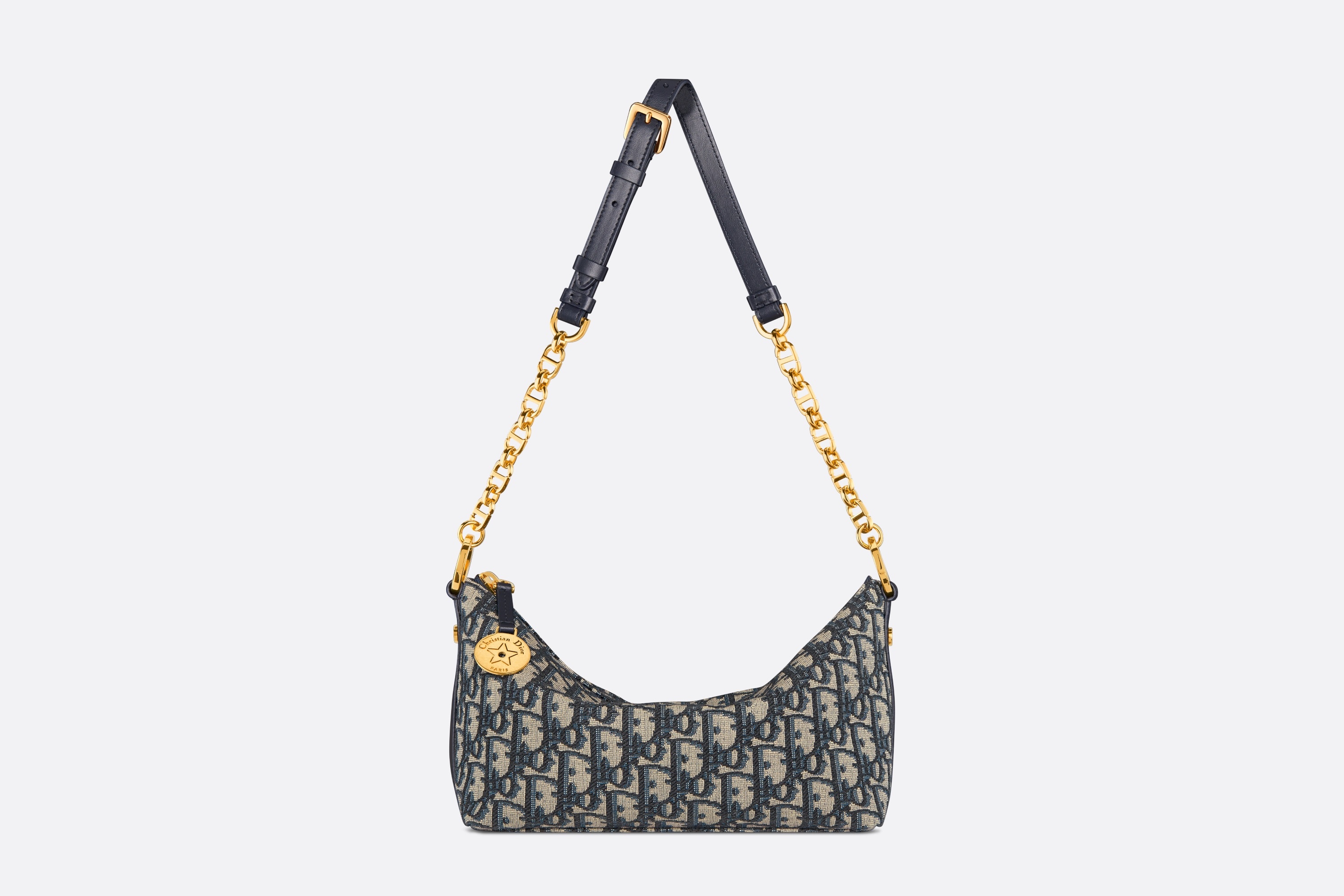 【25 Cruise NEW】Dior / Diorstar チェーン付きホーボーバッグ Diorstar Hobo Bag with Chain Blue Dior Oblique Chambray with