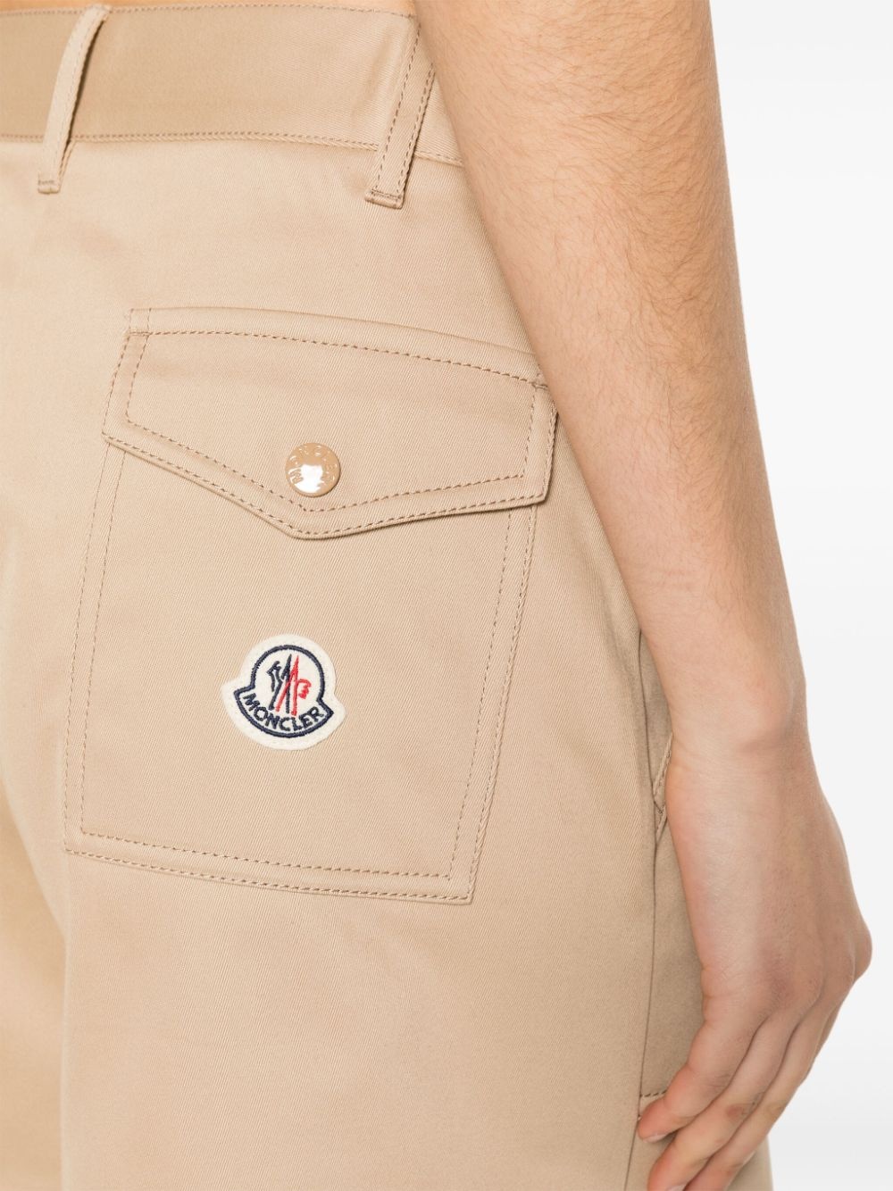logo-patch garbadine shorts - 5