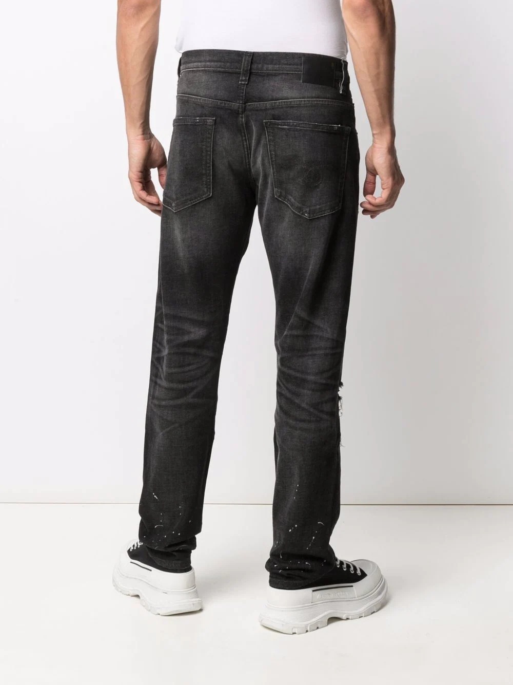 distressed-finish straight-leg jeans - 4