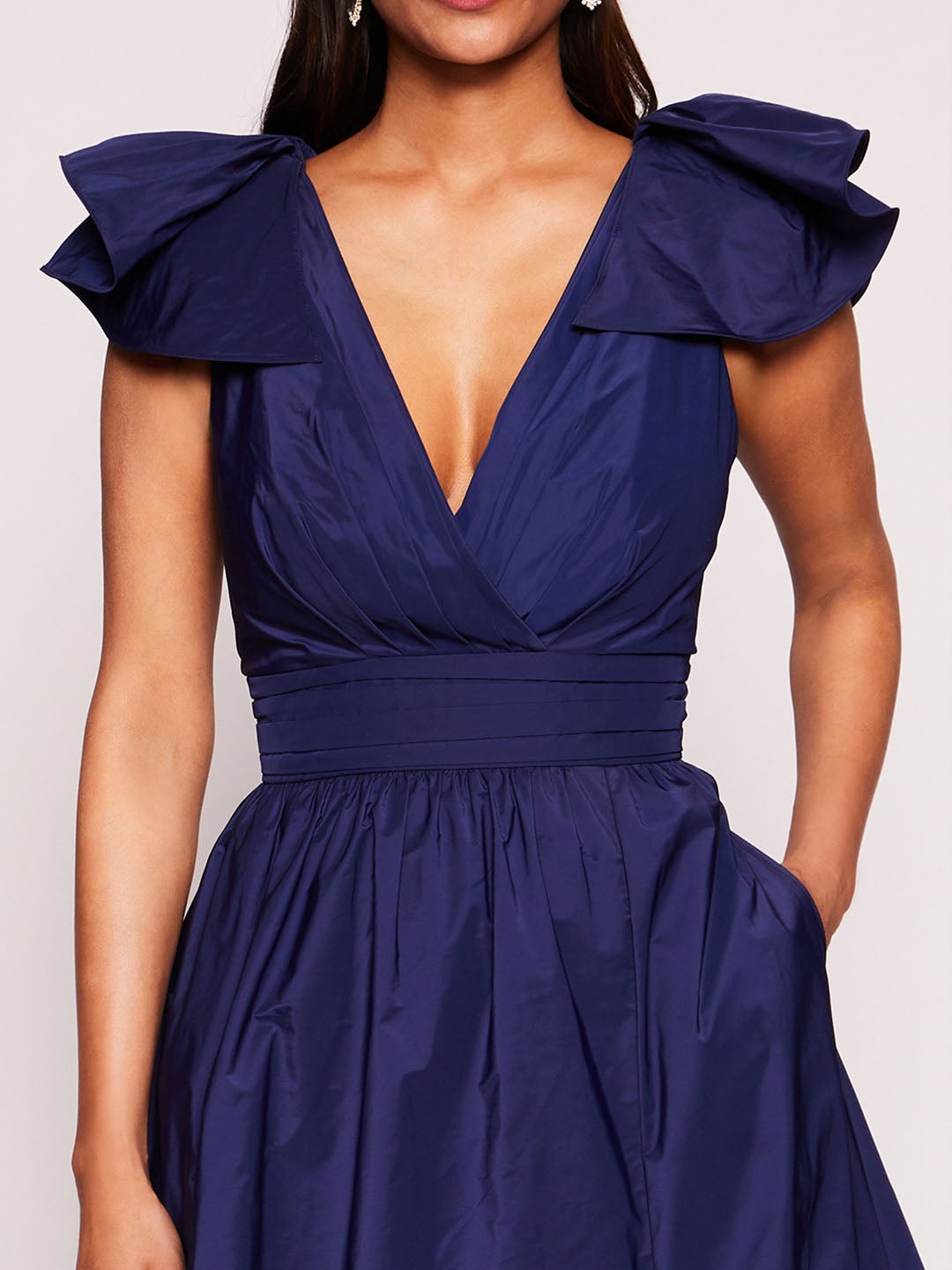 BOW TAFFETA GOWN - 4