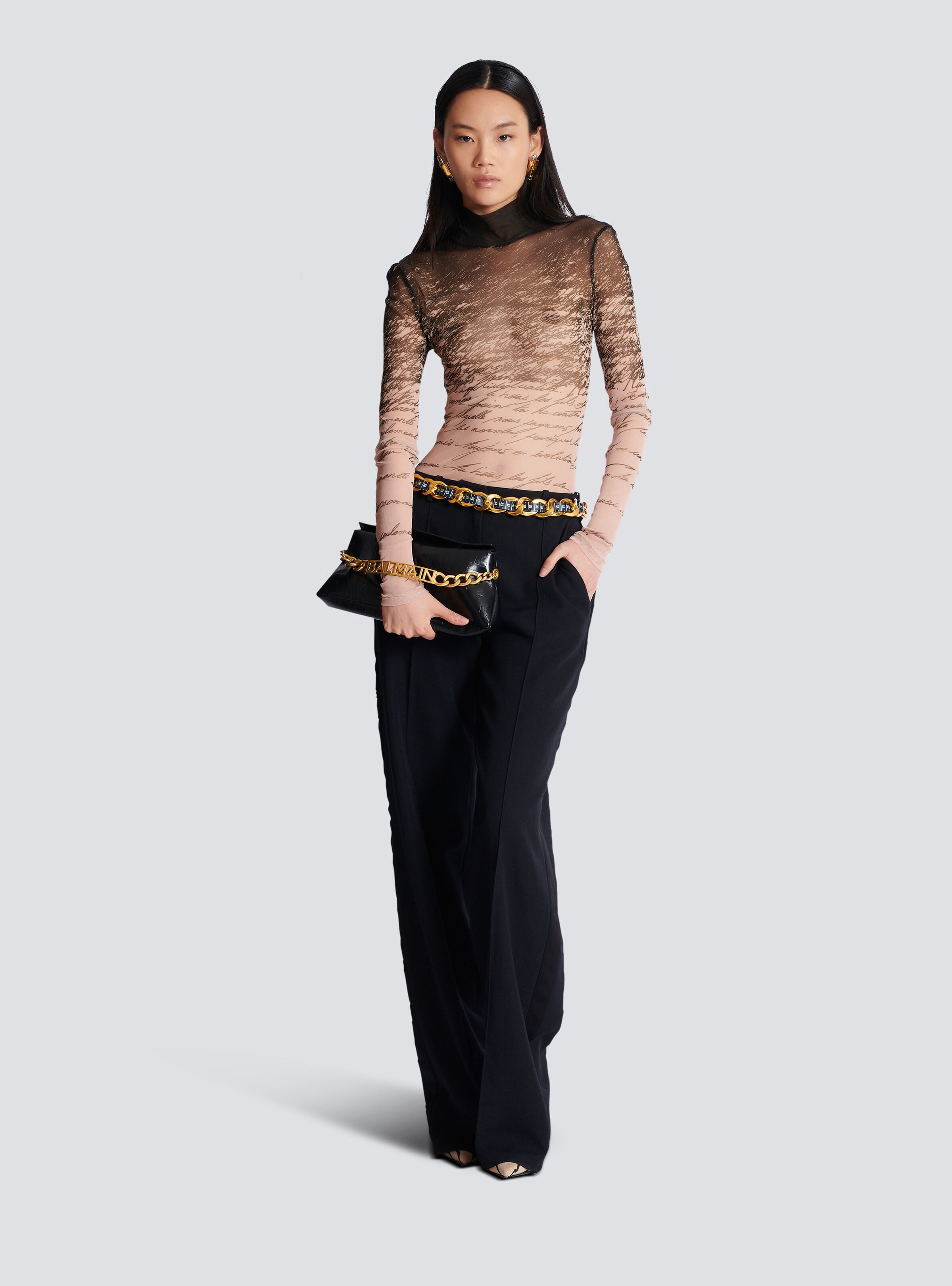 1945 Soft clutch in monogrammed calfskin - 2