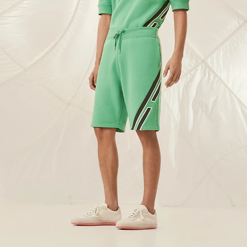 Hermès "Run H" shorts outlook