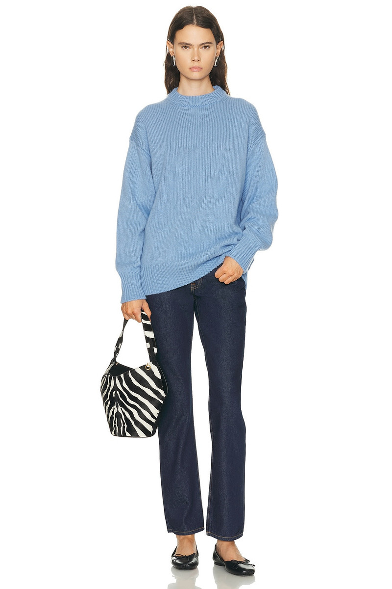 Isabel Low Rise Slim Leg 5