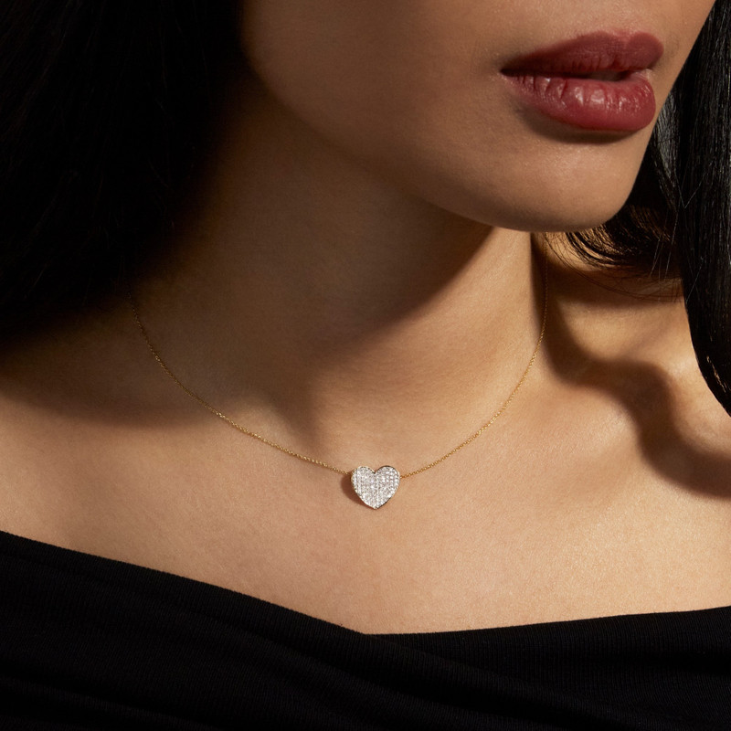 STONE AND STRAND Sparkle Heart Diamond Necklace outlook