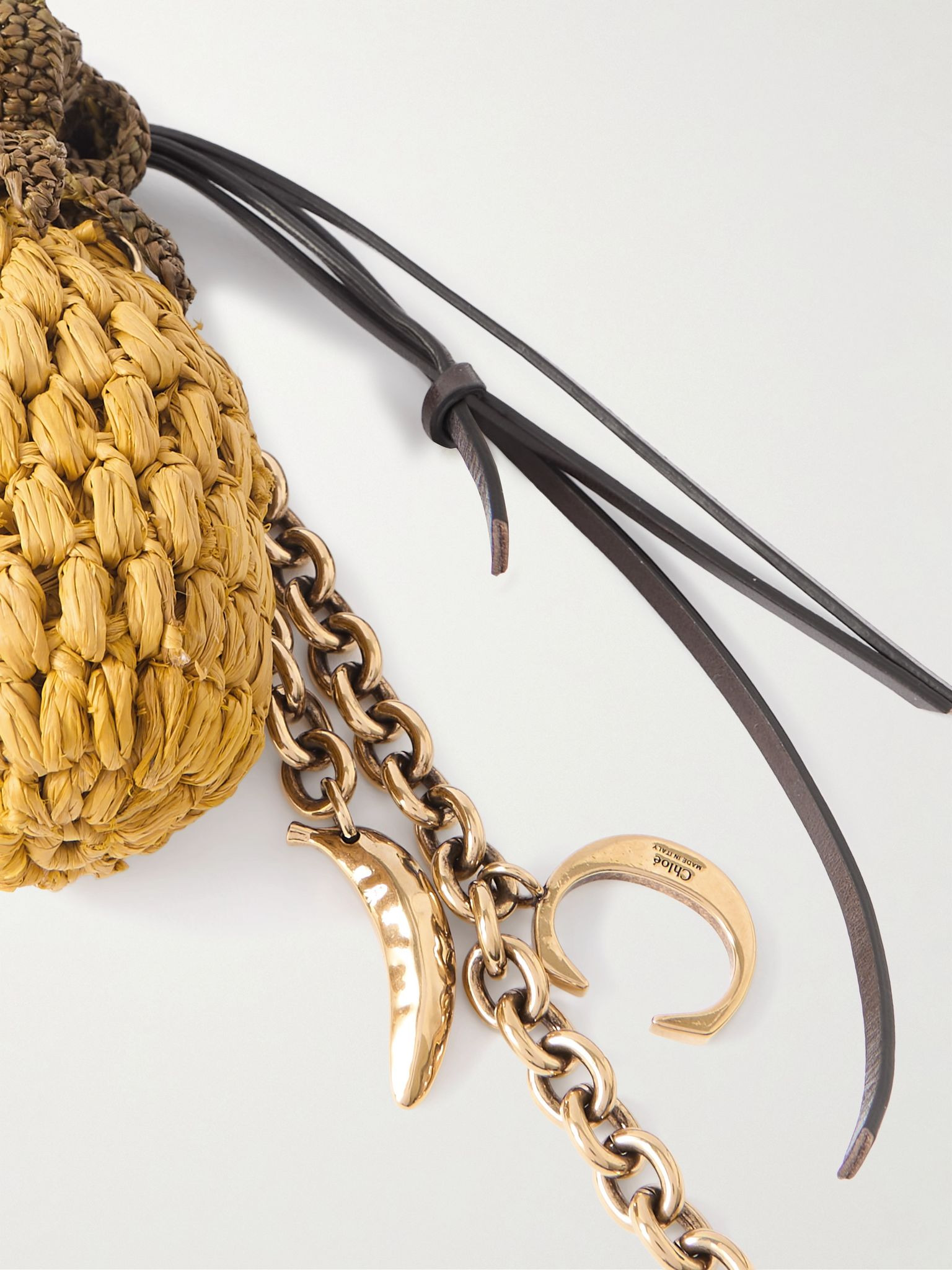 Leather-trimmed metal and raffia keychain Mustard - 3