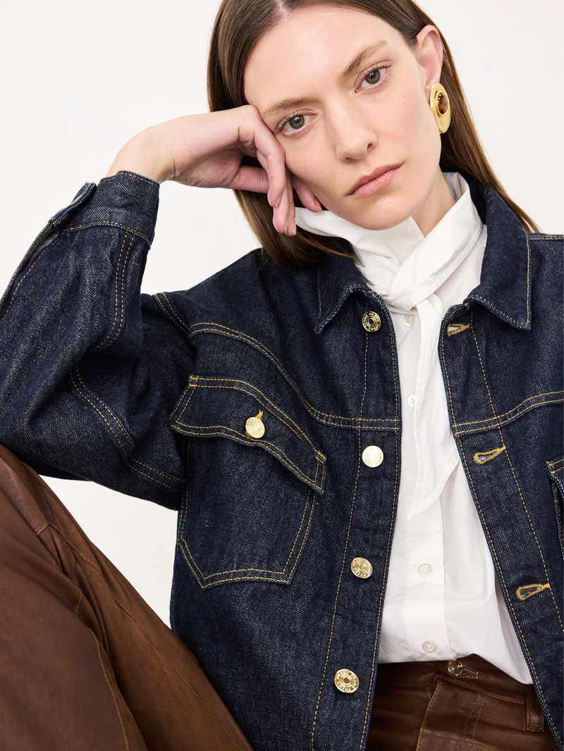 FRAME The Boxy Jacket in Rinse outlook