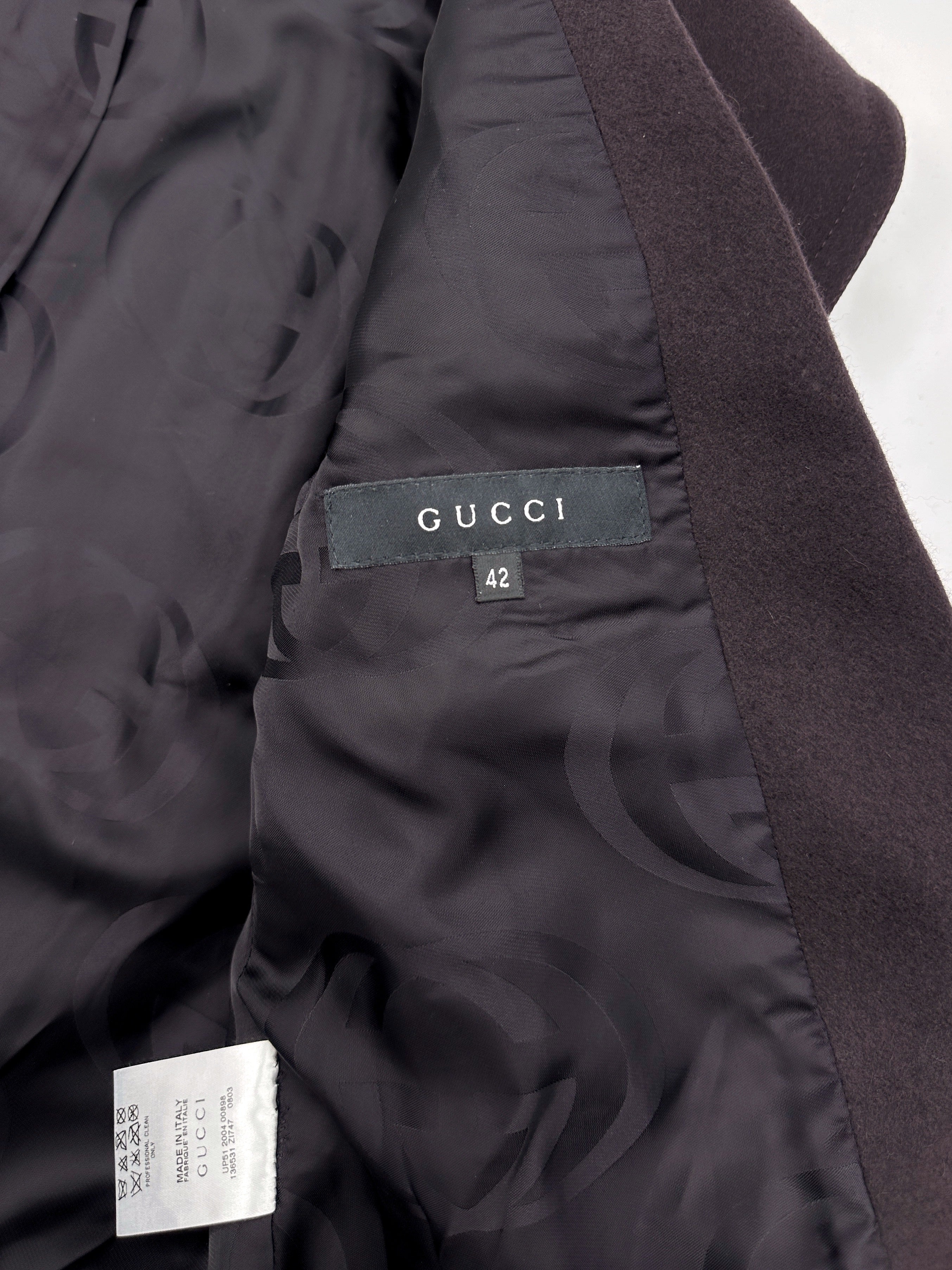 GUCCI STATEMENT Gucci Fall 2004 Tom Ford Purple Fox Fur Stole