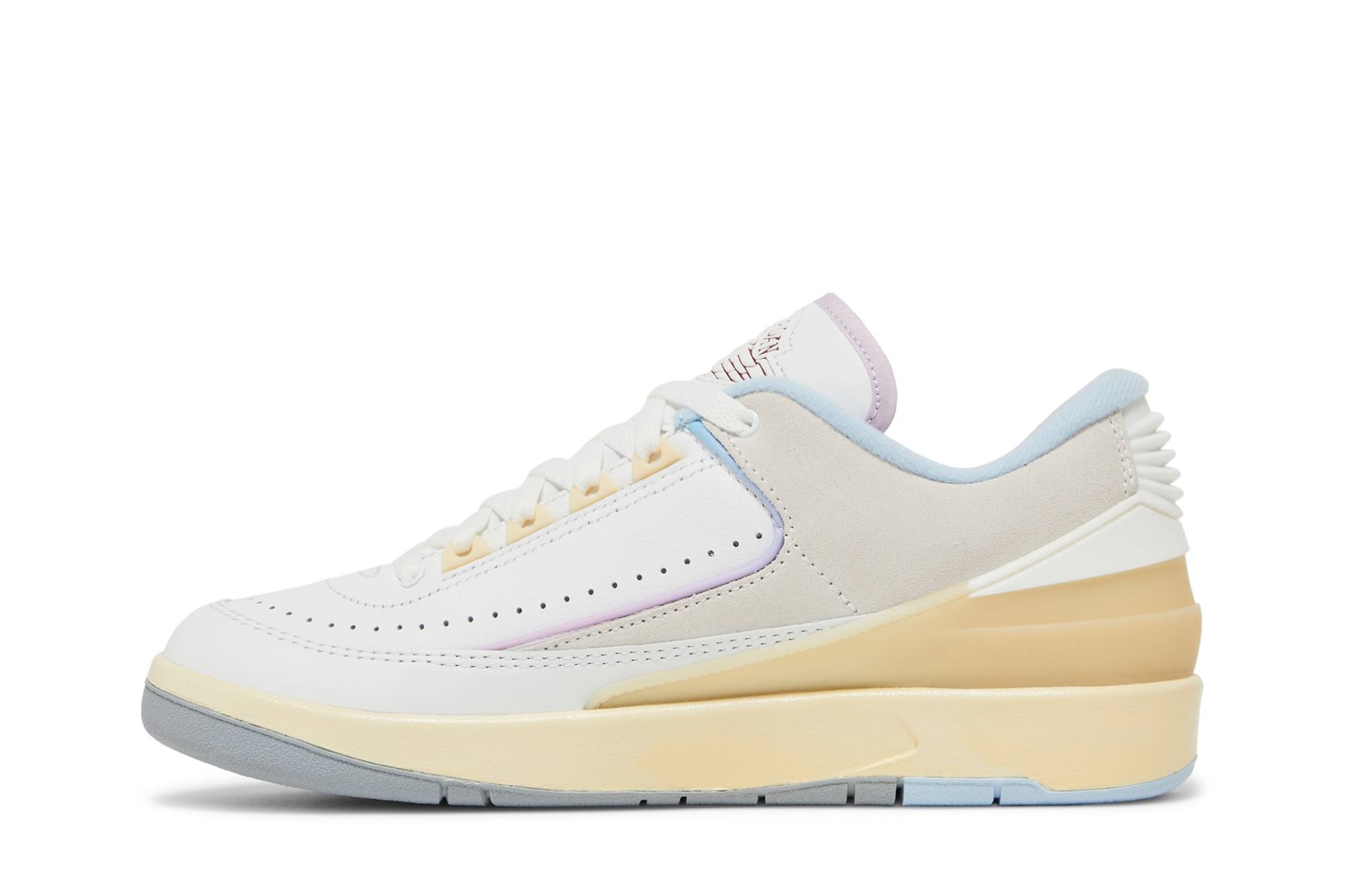 Wmns Air Jordan 2 Low 'Look, Up in the Air' - 3