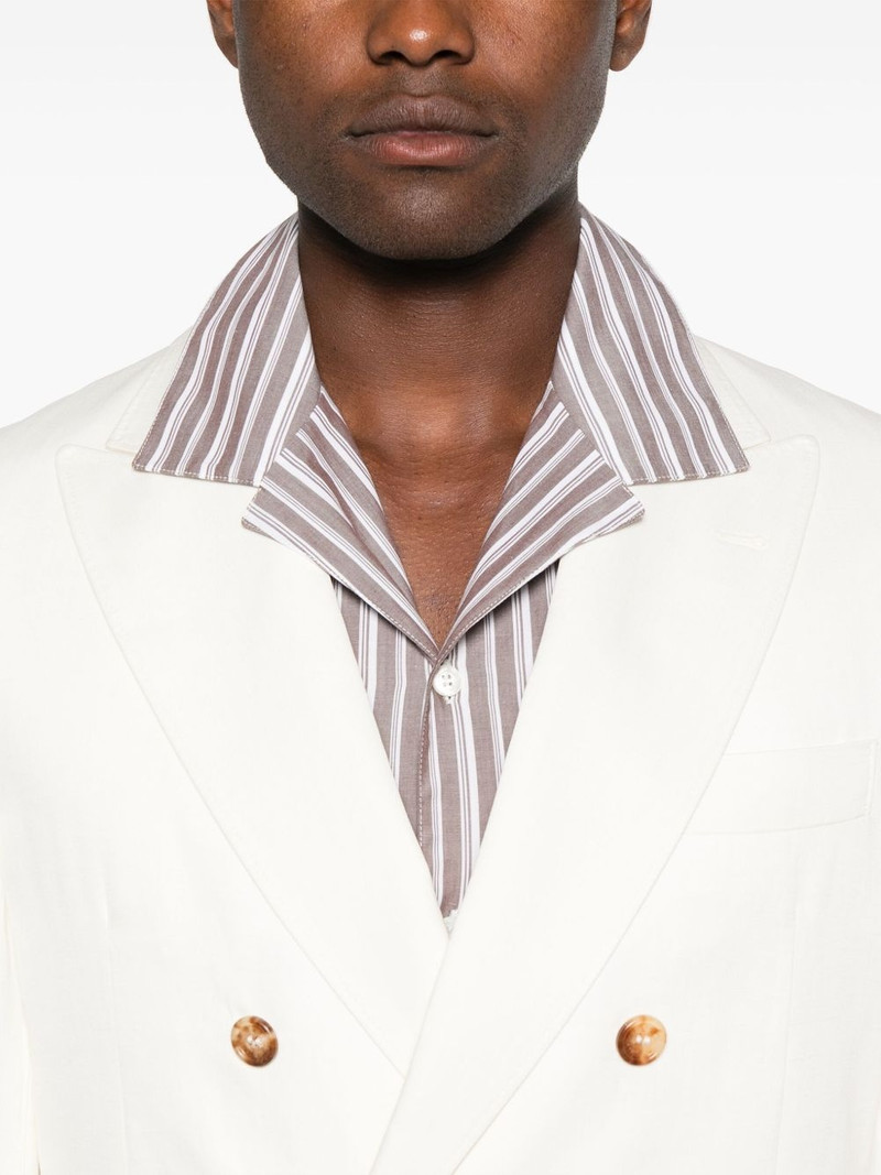 double-breasted suit 4